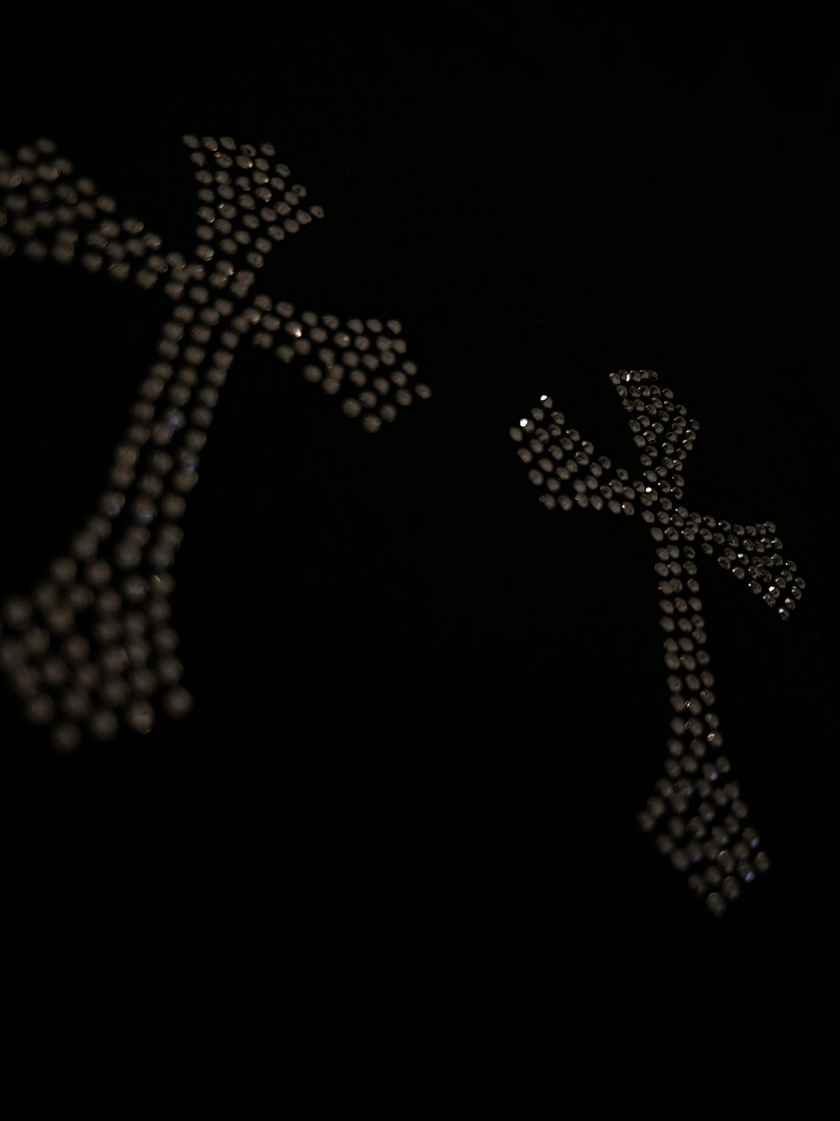 Vintage Rhinestones Cross Vintage Hoodie Size US L / EU 52-54 / 3 - 7 Thumbnail