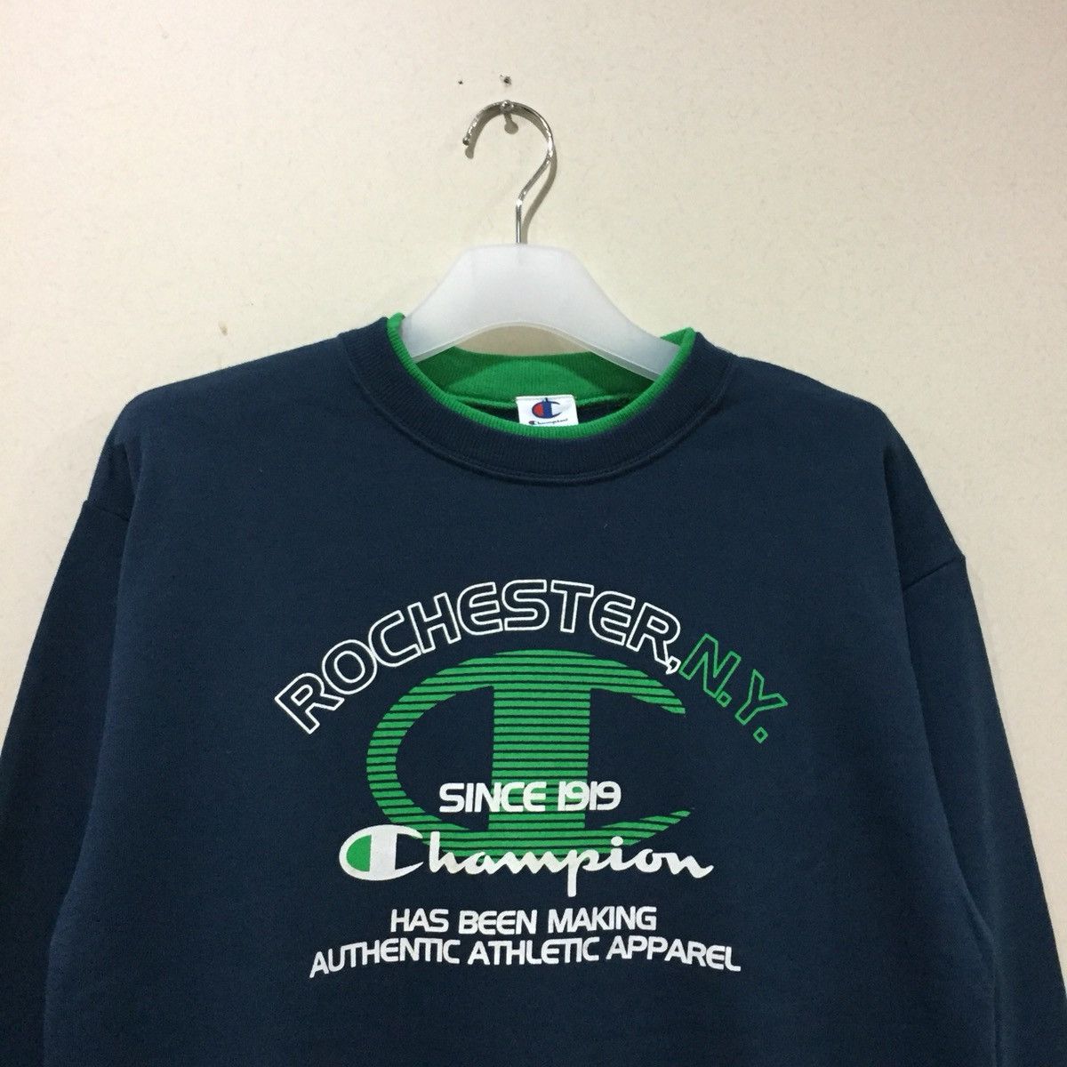 Champion CHAMPION sweatshirt spell out big logo.. Rochester,N.Y. Size US S / EU 44-46 / 1 - 2 Thumbnail