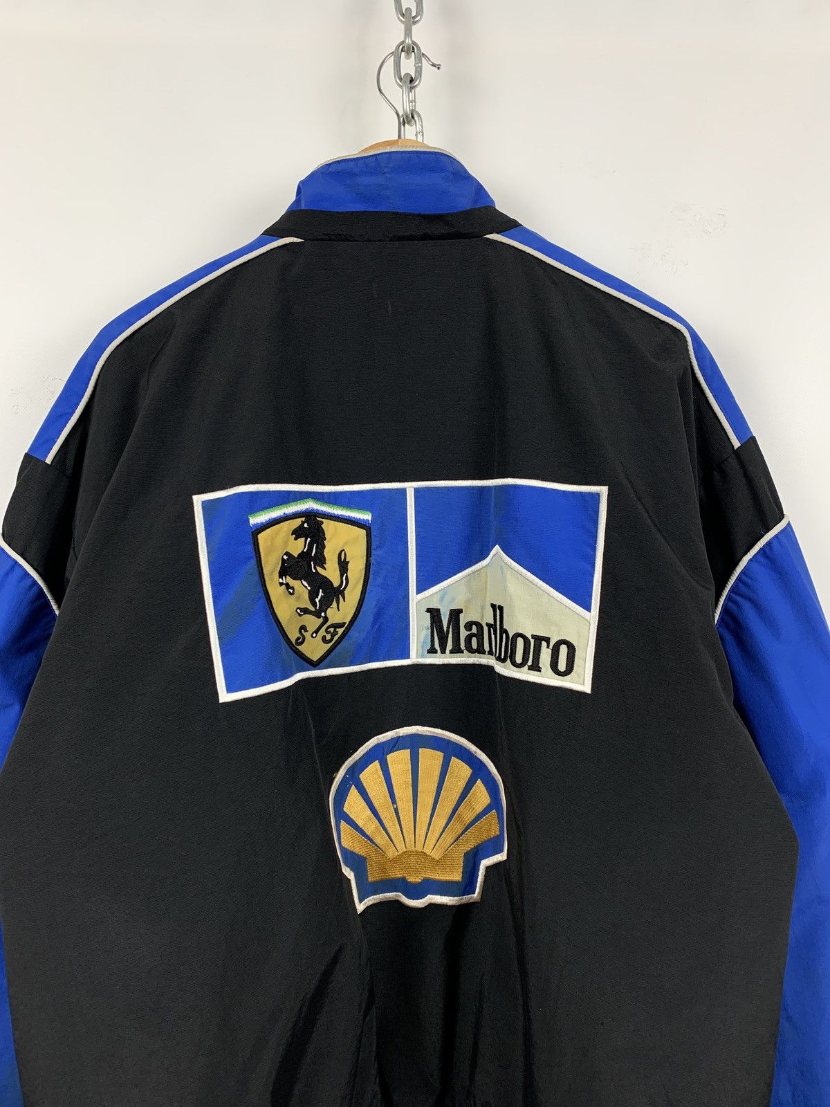Ferrari Vintage Ferrari Marlboro Vodafone Racing Jacket Size US XXL / EU 58 / 5 - 13 Thumbnail