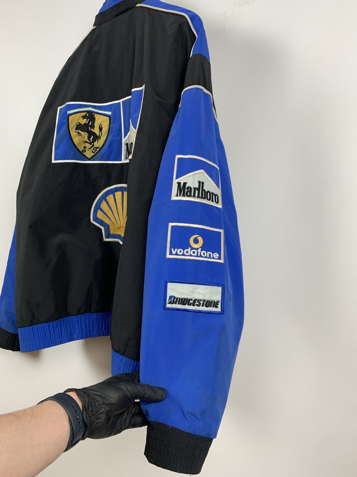 Ferrari Vintage Ferrari Marlboro Vodafone Racing Jacket Size US XXL / EU 58 / 5 - 8 Thumbnail