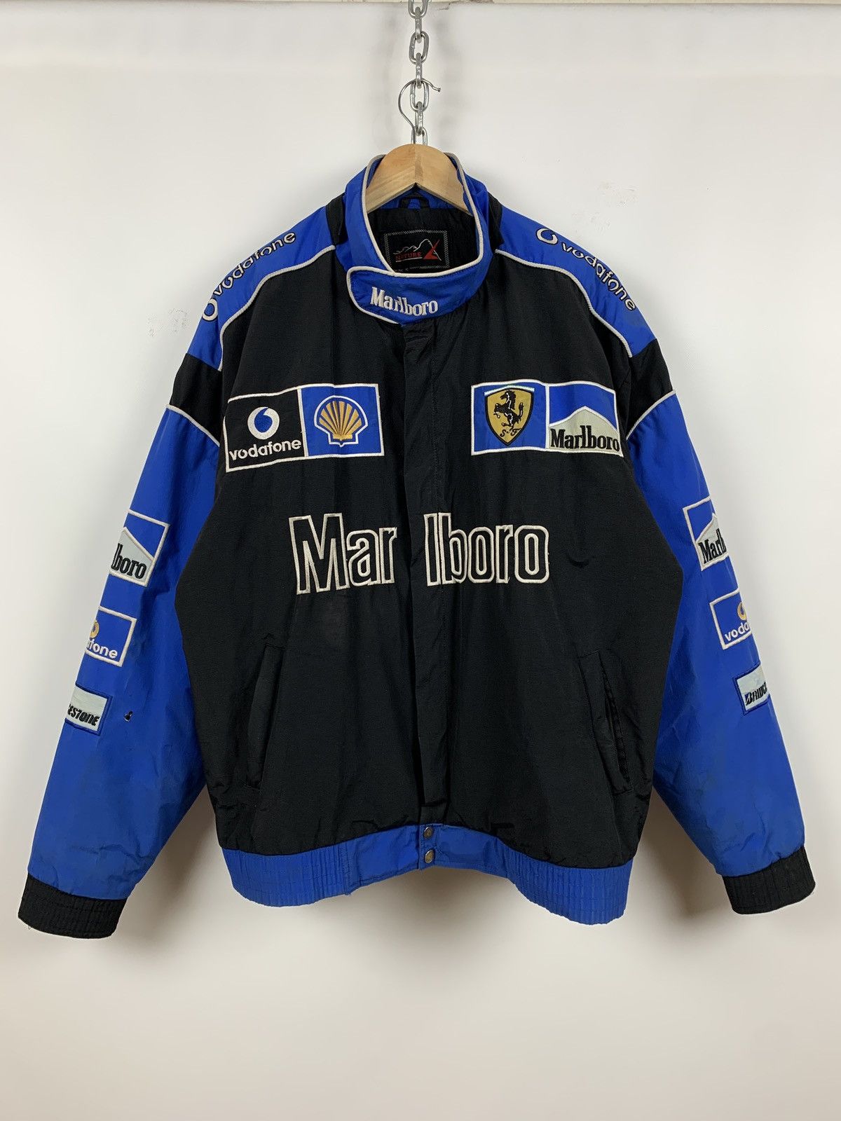 Ferrari Vintage Ferrari Marlboro Vodafone Racing Jacket Size US XXL / EU 58 / 5 - 5 Thumbnail