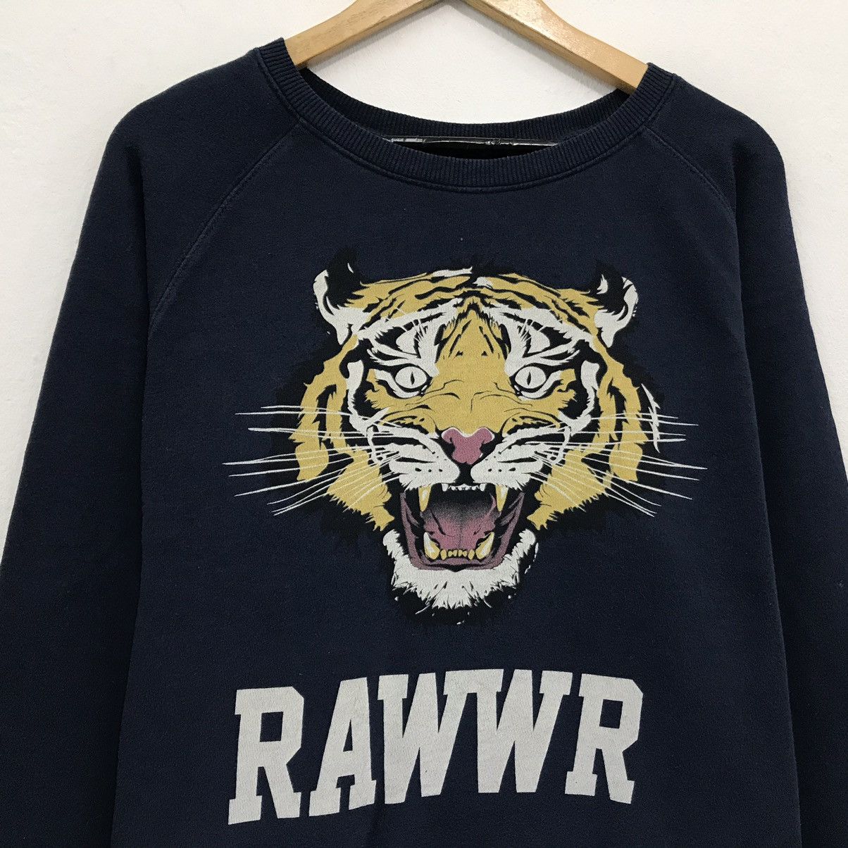 Habitat × Japanese Brand Vintage Rawwr Sweatshirt Jumper Biglogo Tiger Animal Rawwr Size US M / EU 48-50 / 2 - 4 Thumbnail