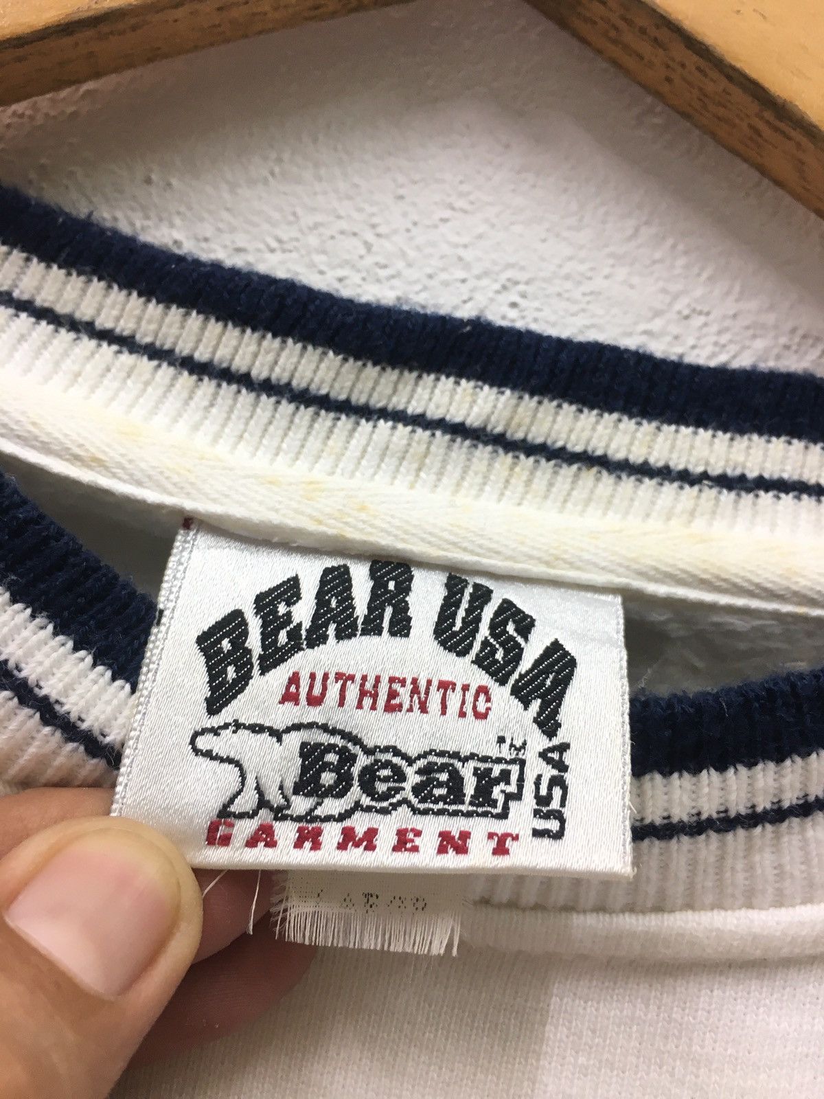 Japanese Brand × Vintage Vintage Bear Usa Big Logo Sweatshirt Size US M / EU 48-50 / 2 - 6 Thumbnail