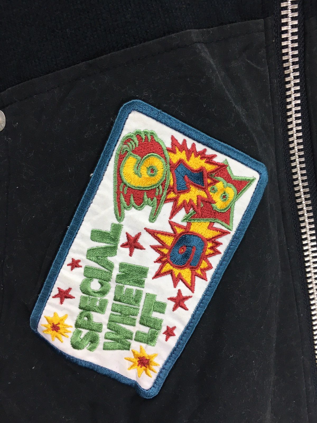Japanese Brand × Seditionaries Invoice International New York Paris Patches Zipper Up Size US M / EU 48-50 / 2 - 6 Thumbnail