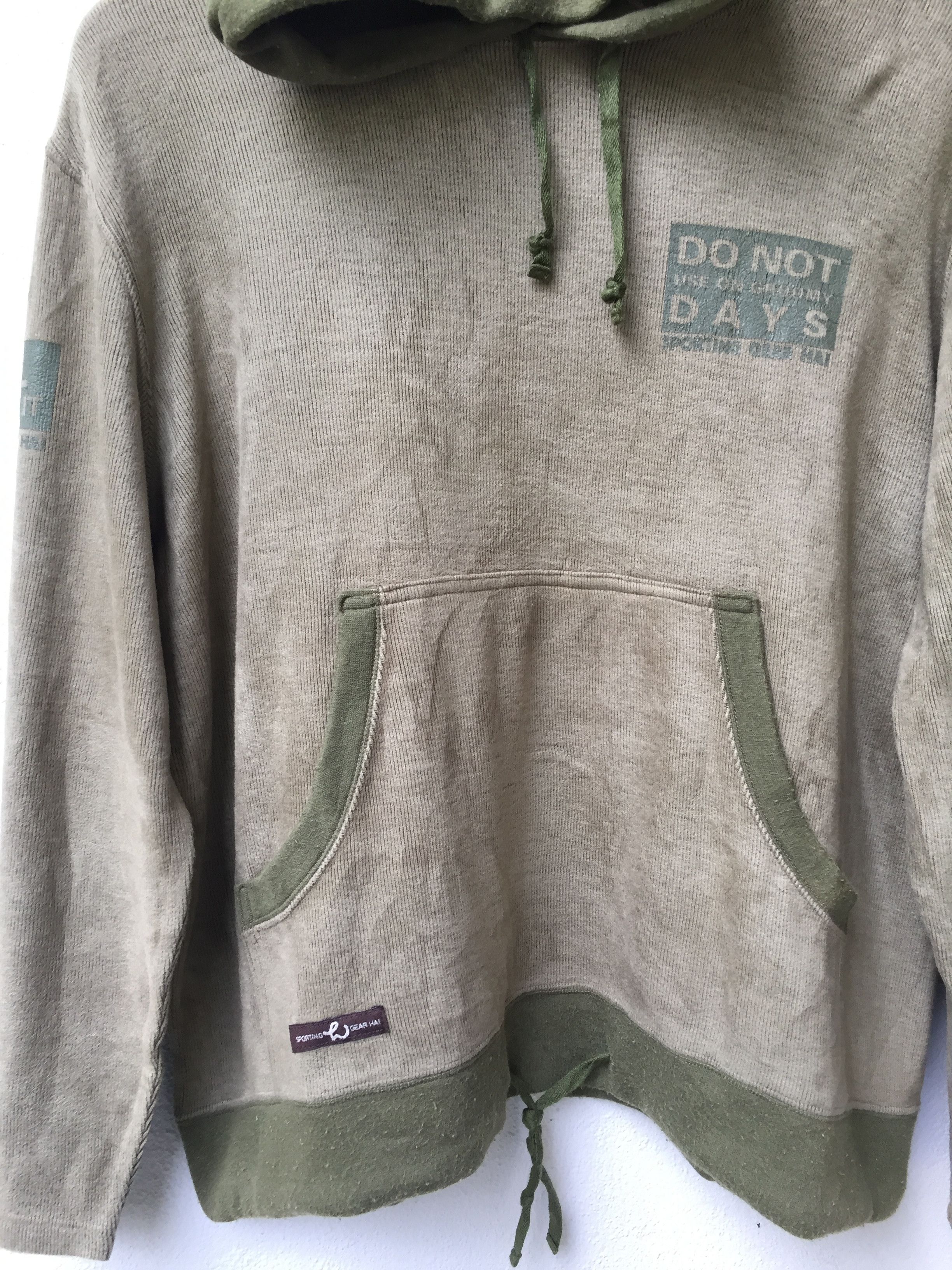 Hai Sporting Gear Vintage Hai Sporting Gear Hoodie By Issey Miyake Size US M / EU 48-50 / 2 - 4 Thumbnail