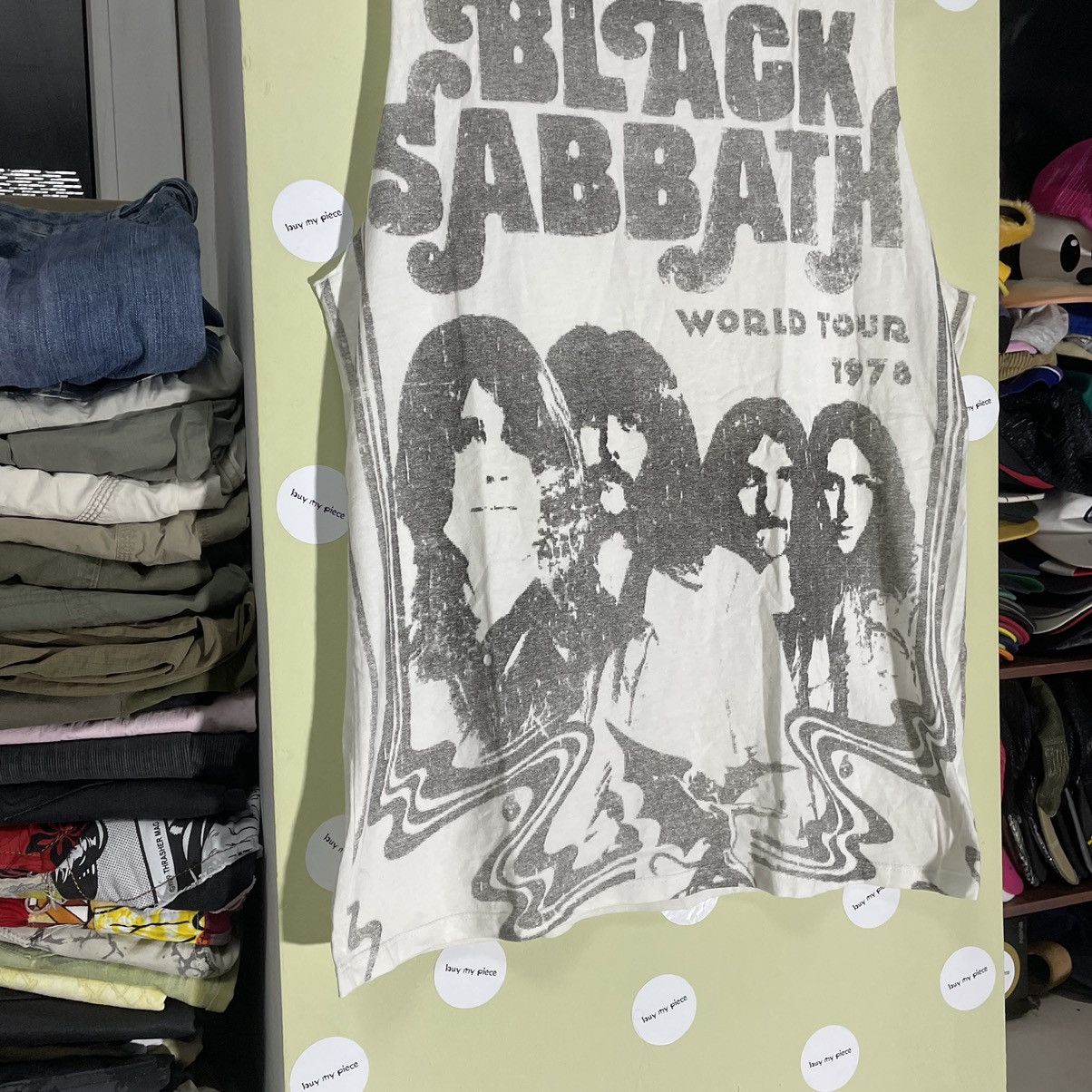 Vintage Vintage 90s Black Sabbath Band Graphic Tee Faded Thrashed M Size US M / EU 48-50 / 2 - 3 Thumbnail
