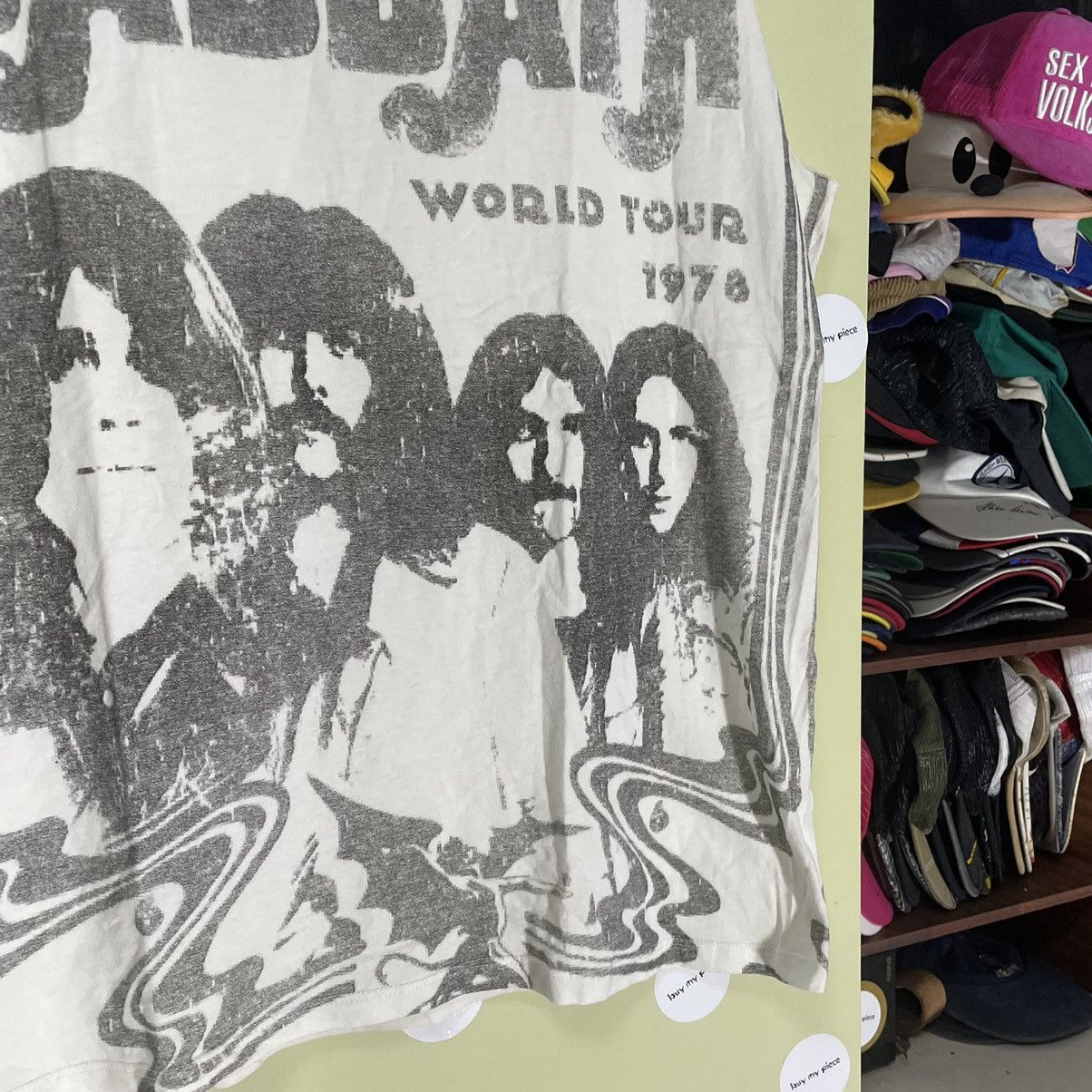 Vintage Vintage 90s Black Sabbath Band Graphic Tee Faded Thrashed M Size US M / EU 48-50 / 2 - 5 Thumbnail