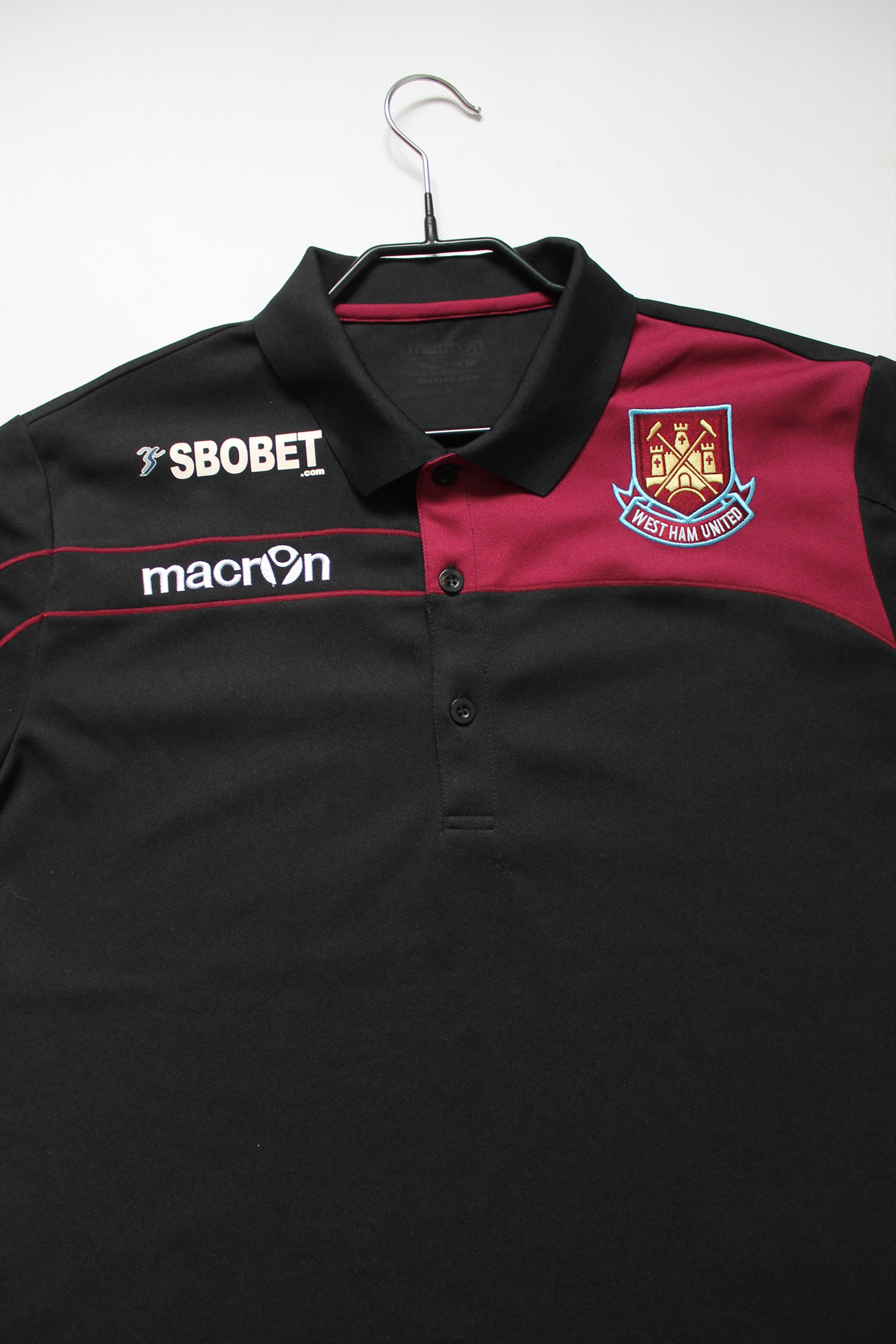 Macron 2012 WEST HAM Jersey Polo Shirt Jersey Training Size US M / EU 48-50 / 2 - 5 Thumbnail