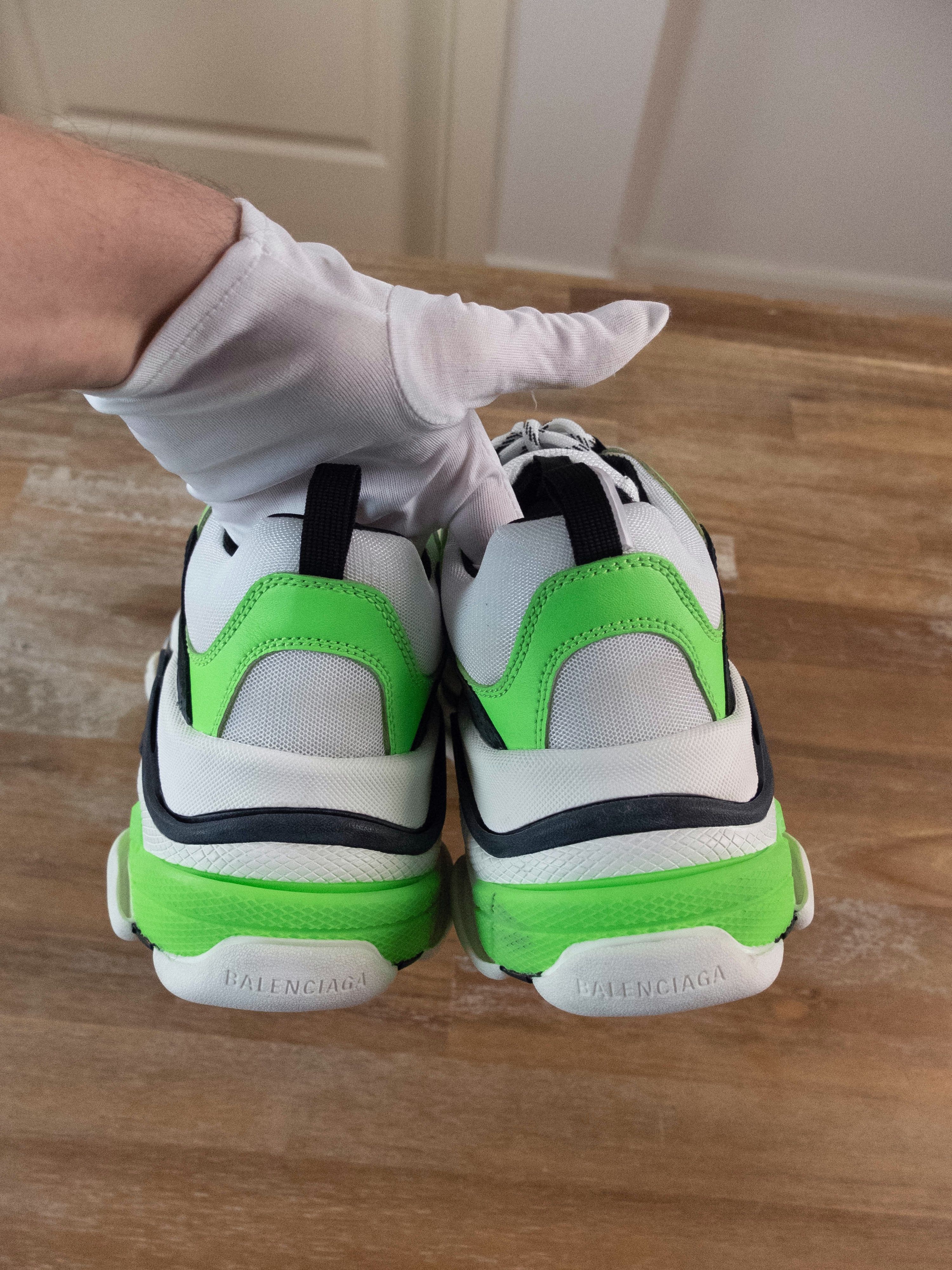 Balenciaga BALENCIAGA Triple S white green black fluo sneakers 9 42 Size US 9 / EU 42 - 7 Thumbnail