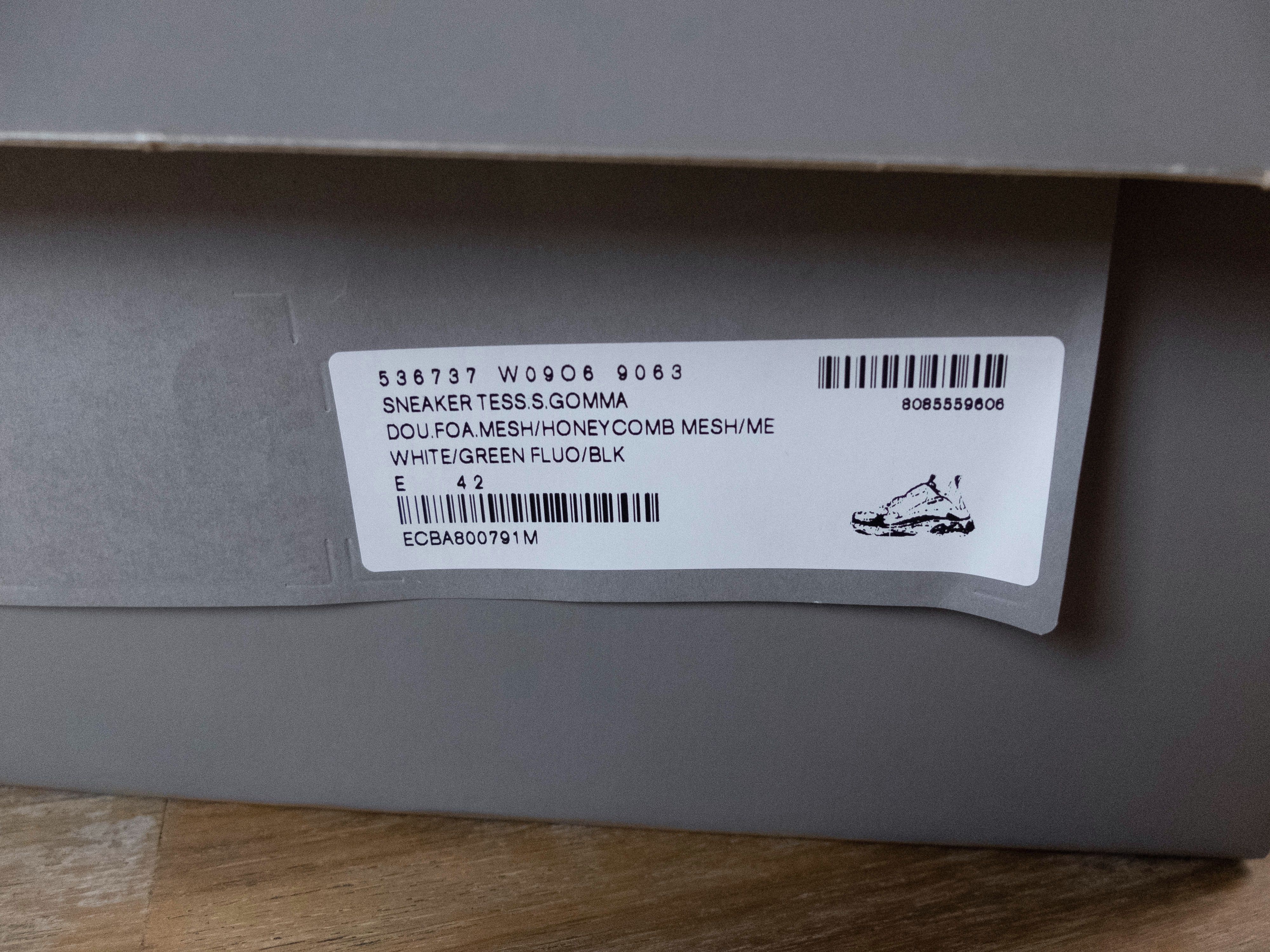 Balenciaga BALENCIAGA Triple S white green black fluo sneakers 9 42 Size US 9 / EU 42 - 12 Thumbnail