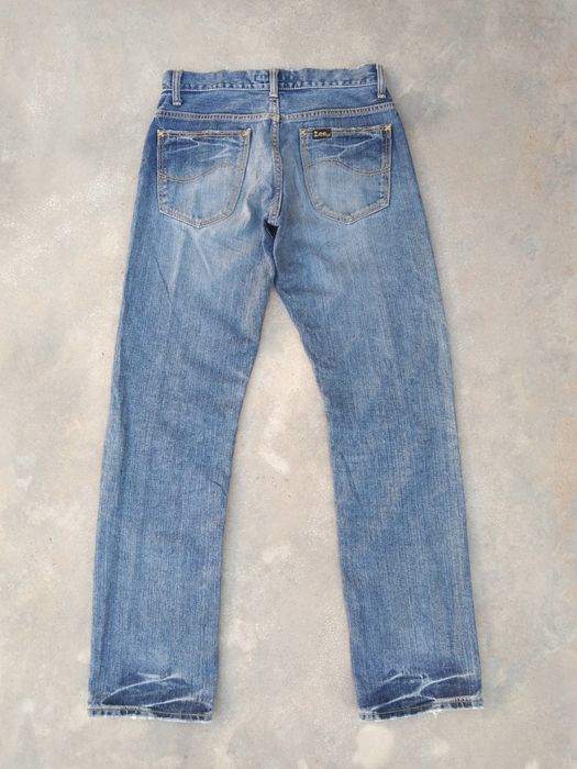 Vintage Vintage Light Wash Japan Lee Riders Distressed Jeans 27x30 ...