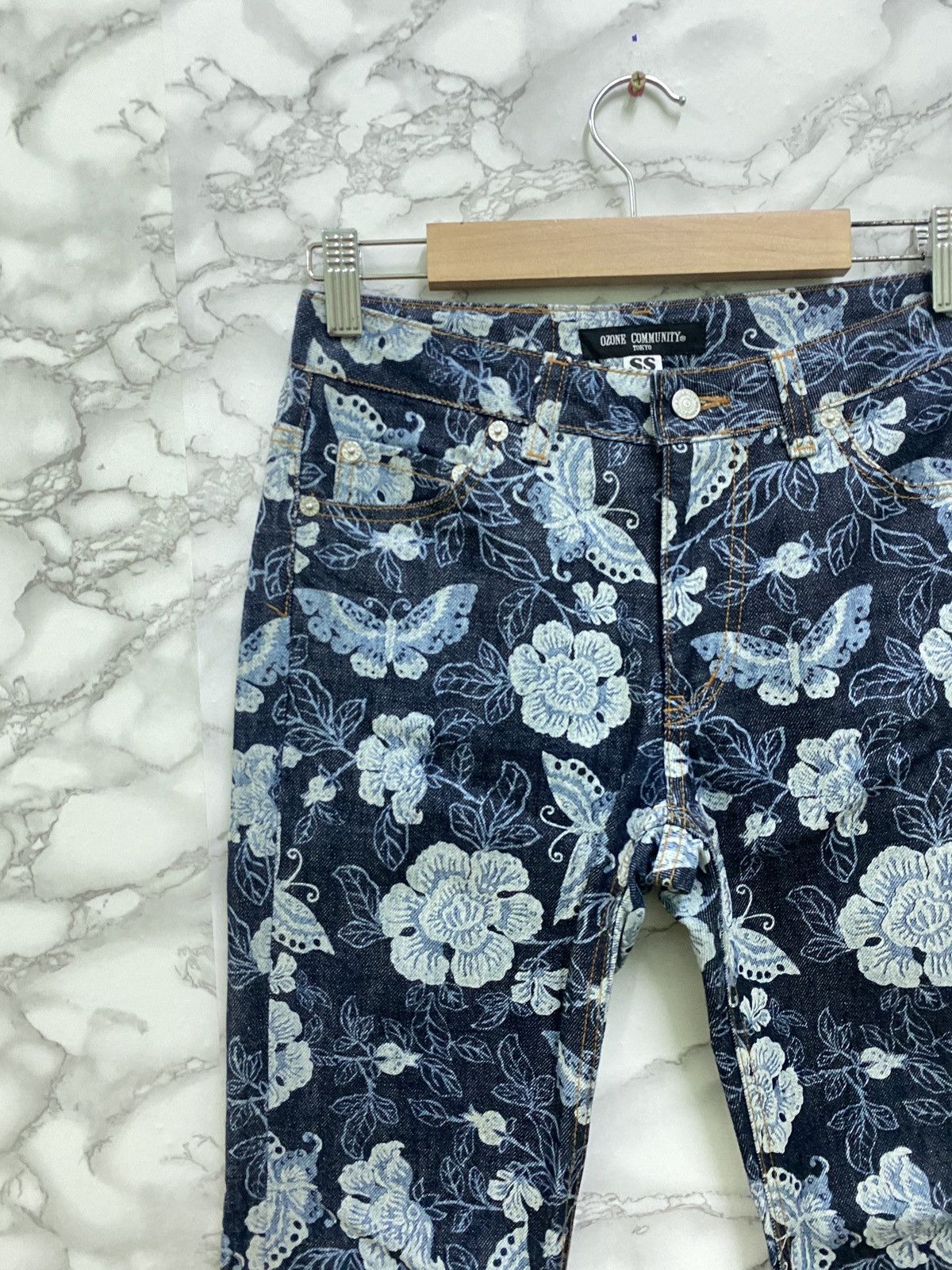 Designer × Japanese Brand Japanese OZONE COMMUNITY TOKYO 🌸 🦋 Flared Denim Pants Size US 26 / EU 42 - 4 Thumbnail