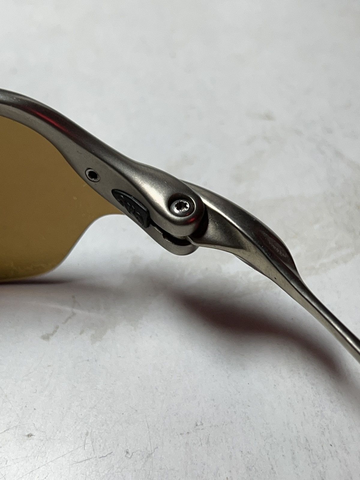 Oakley Metal-X Romeo 2 Glasses Plasma Frame Gold Iridium