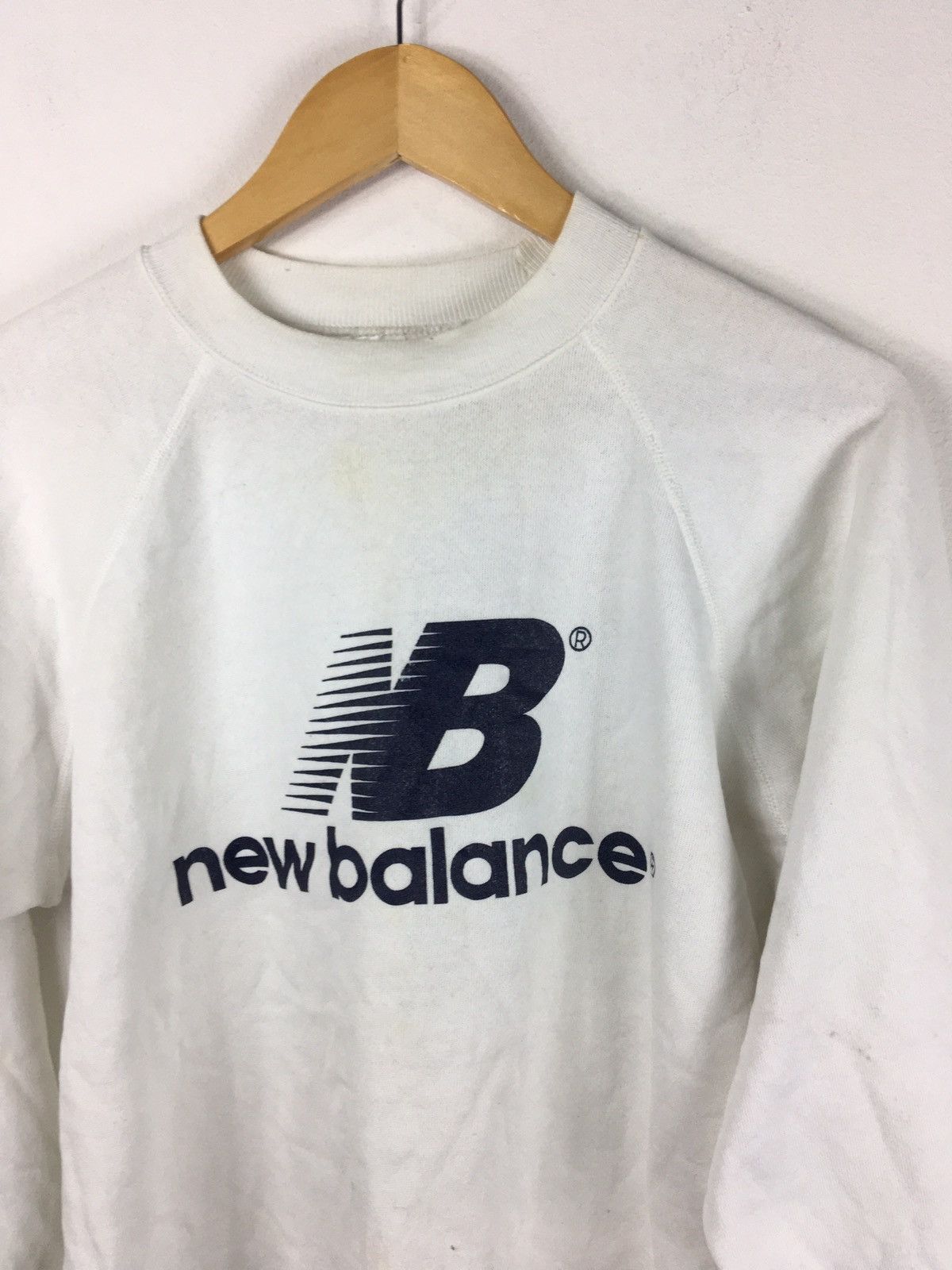 New Balance × Vintage Vintage New Balance Big logo Spell out Sweatshirt Size US L / EU 52-54 / 3 - 3 Thumbnail