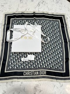 Christina Dior Oblique Pattern Silk Scarf ○ Labellov ○ Buy and Sell  Authentic Luxury