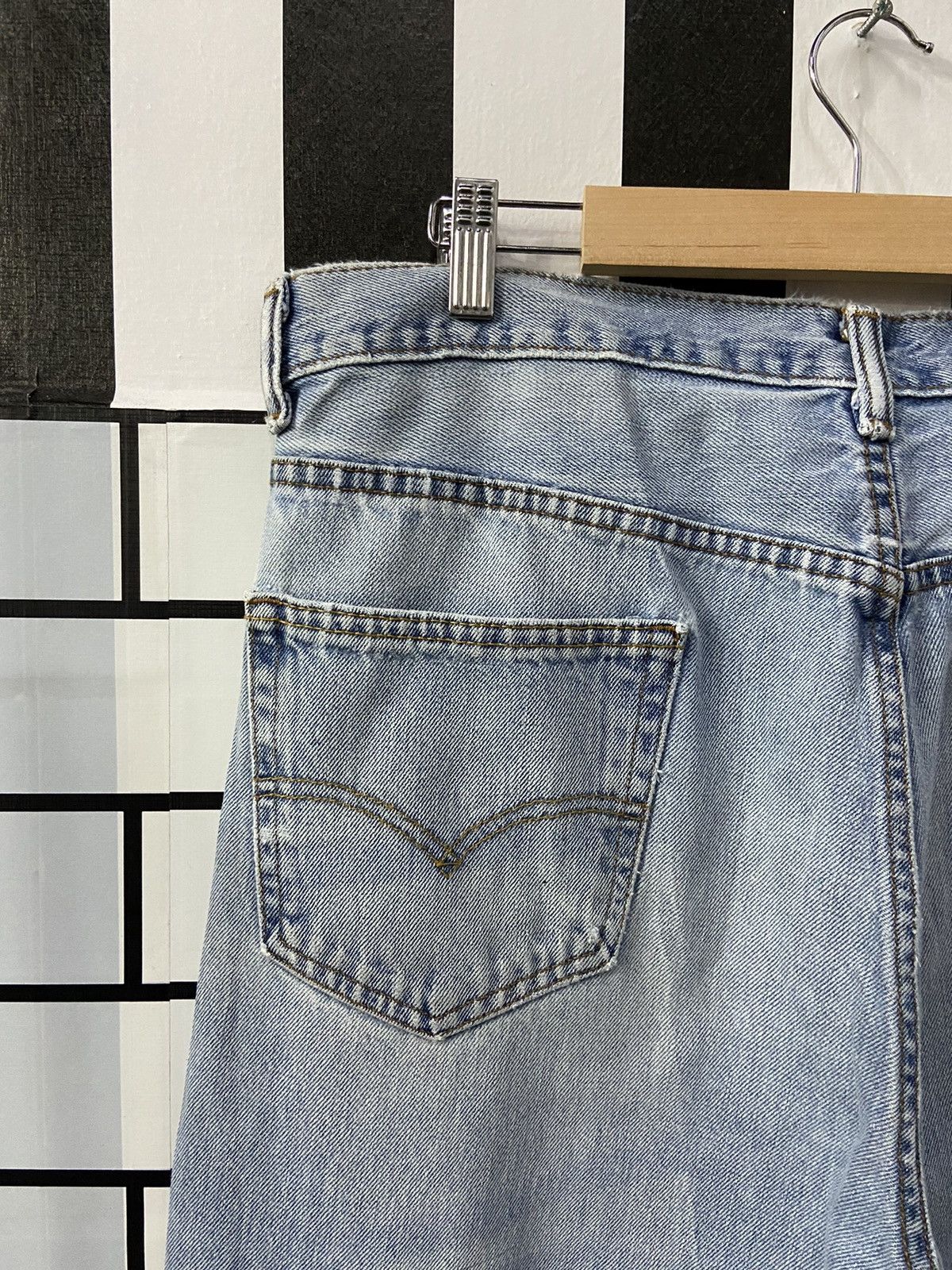 Levi's × Vintage Vintage Levi’s 550 Light Blue Wash Denim Pants 36X34 Size US 36 / EU 52 - 18 Thumbnail