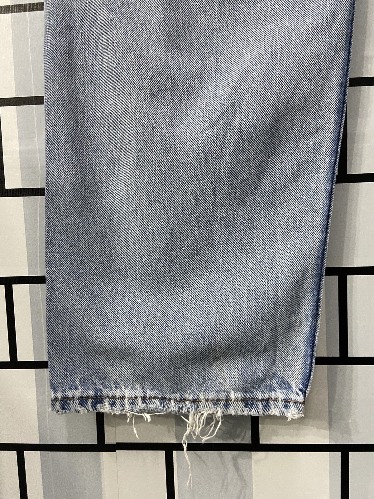 Levi's × Vintage Vintage Levi’s 550 Light Blue Wash Denim Pants 36X34 Size US 36 / EU 52 - 17 Thumbnail