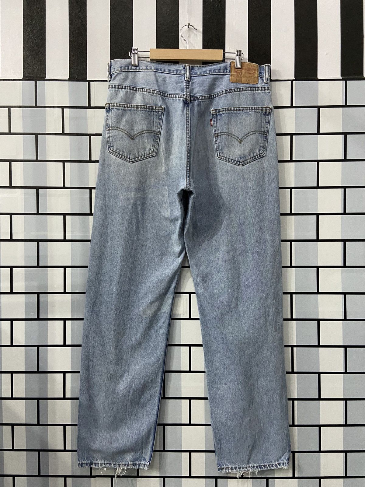 Levi's × Vintage Vintage Levi’s 550 Light Blue Wash Denim Pants 36X34 Size US 36 / EU 52 - 2 Thumbnail