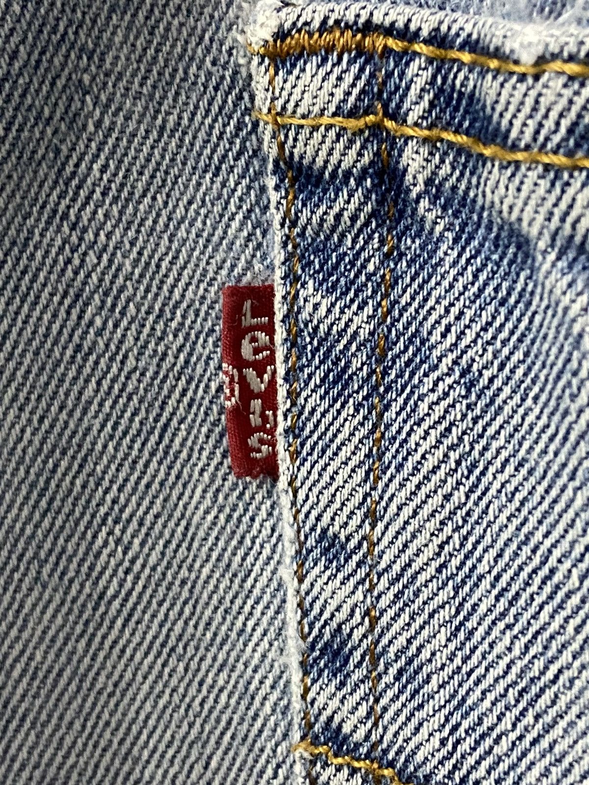 Levi's × Vintage Vintage Levi’s 550 Light Blue Wash Denim Pants 36X34 Size US 36 / EU 52 - 20 Thumbnail