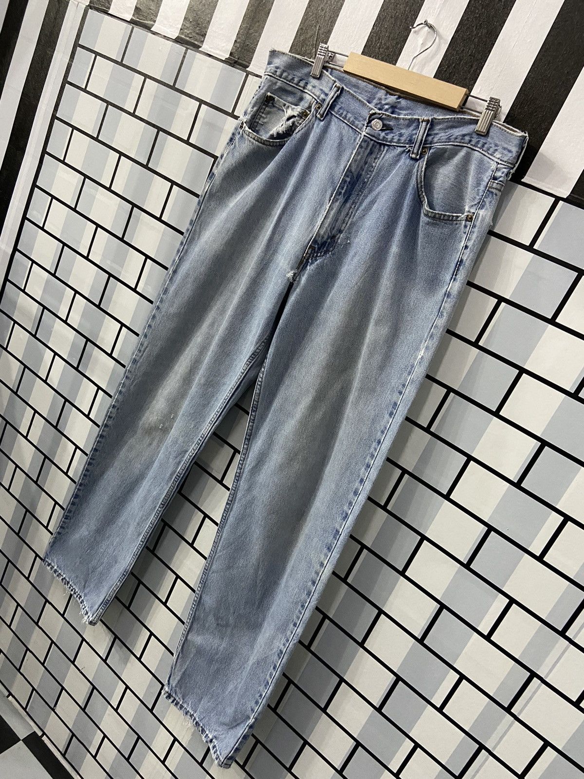 Levi's × Vintage Vintage Levi’s 550 Light Blue Wash Denim Pants 36X34 Size US 36 / EU 52 - 3 Thumbnail