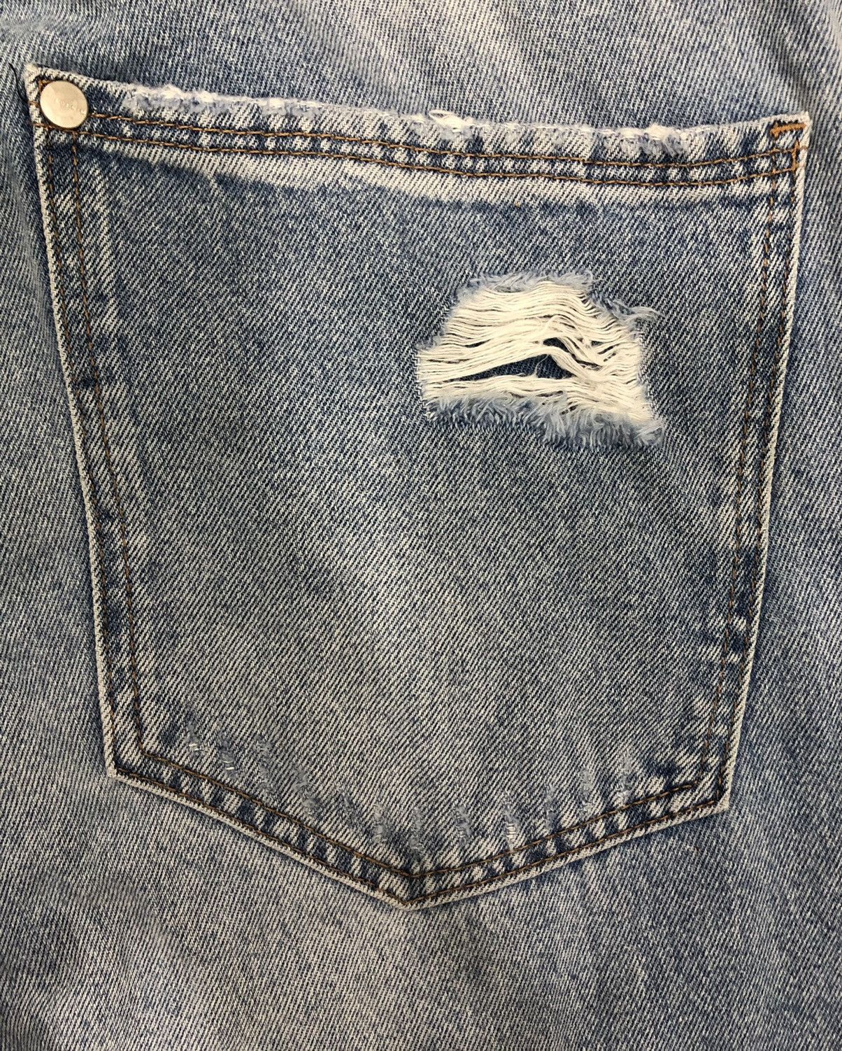Designer Vintage Y2K style Distressed Denim Overalls Size US 34 / EU 50 - 8 Thumbnail