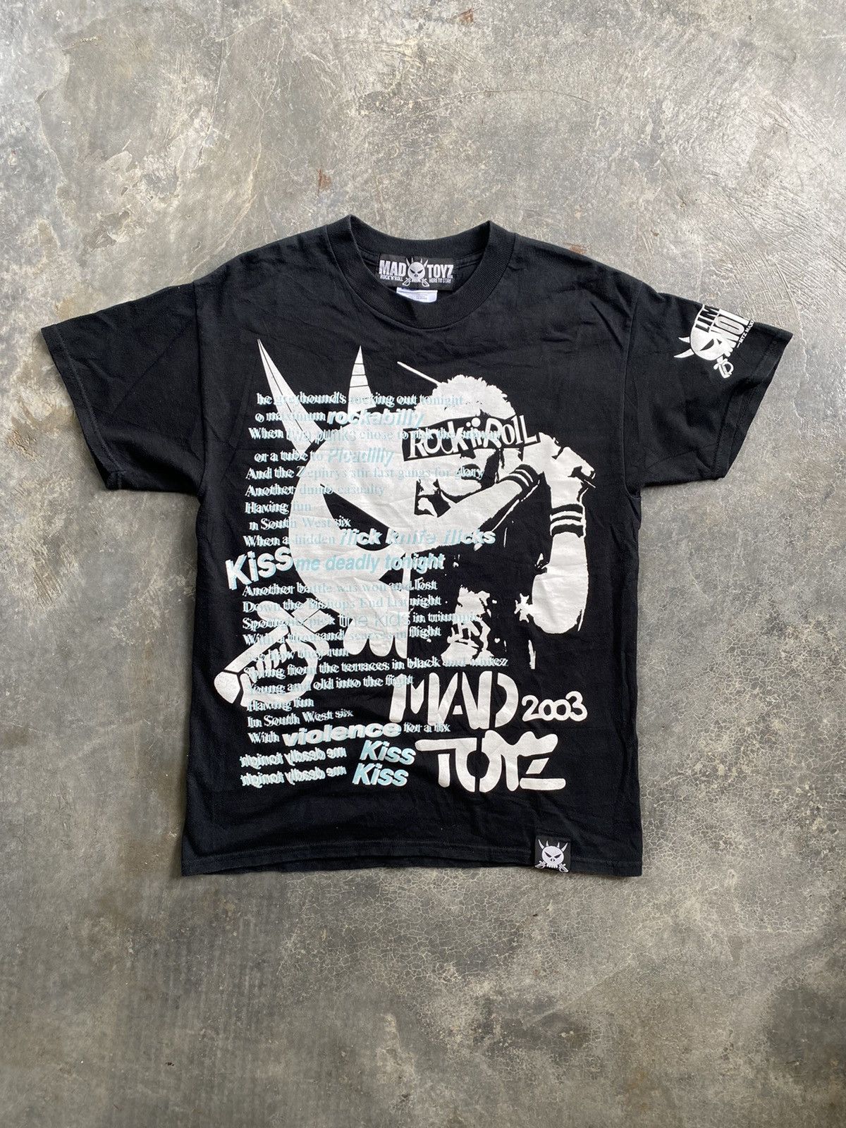 Japanese Brand 2003 mad toyz japan sex skull punk tee Size US S / EU 44-46 / 1 - 2 Thumbnail