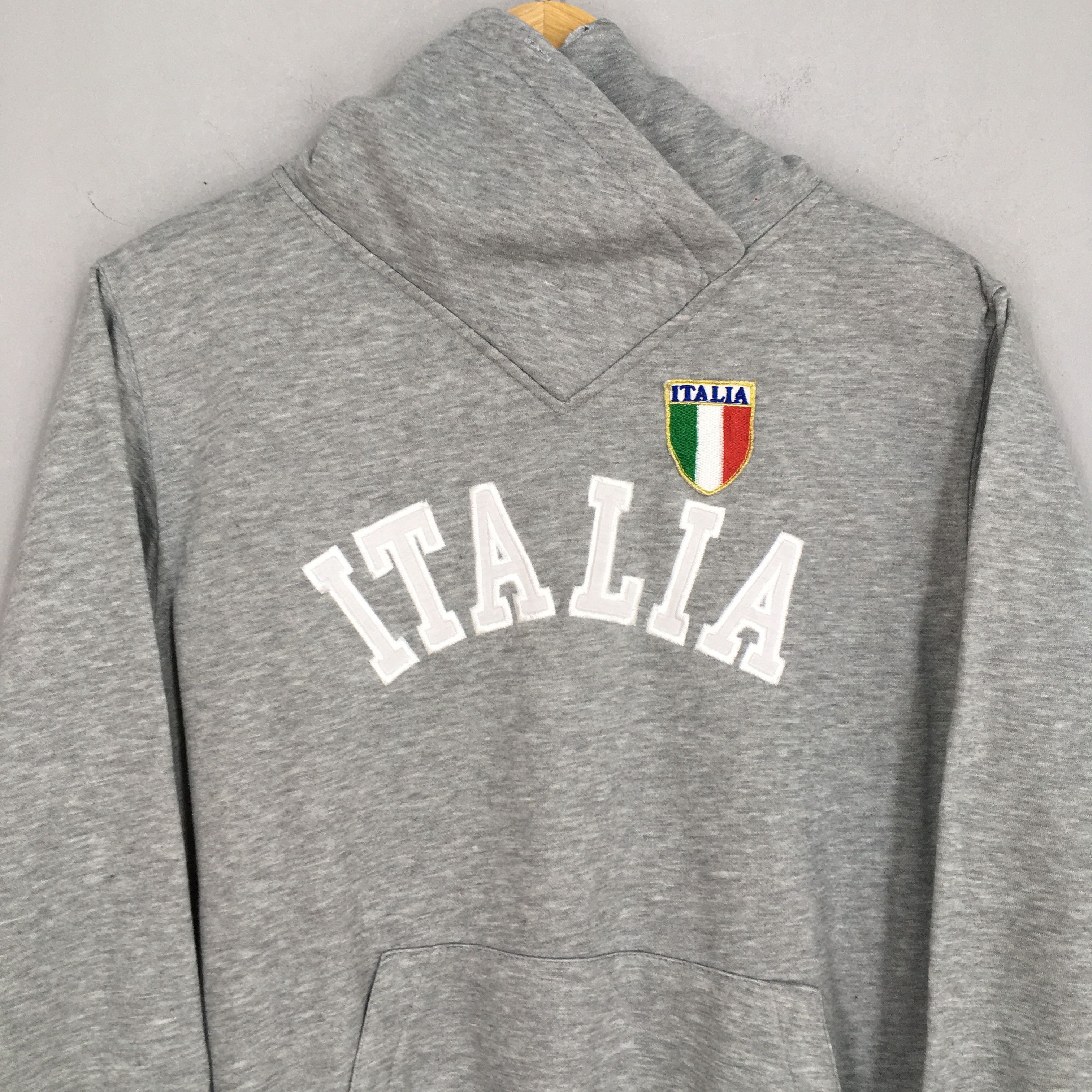 Vintage Vintage 90's Italia Gray Sweatshirts Medium Size US M / EU 48-50 / 2 - 2 Thumbnail
