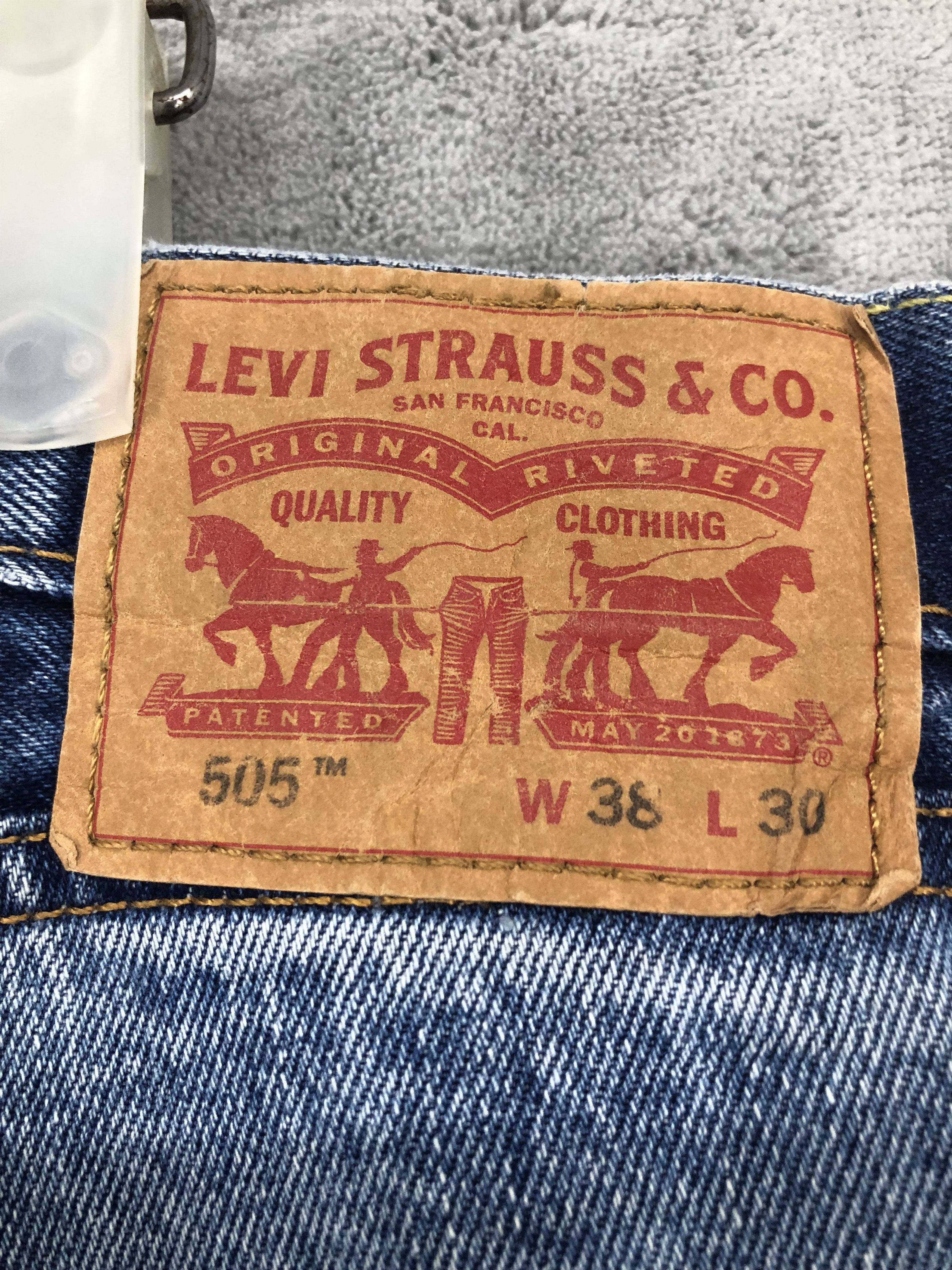 Levi's × Vintage Vintage Levis 505 Denim Jeans Size US 39 - 6 Thumbnail