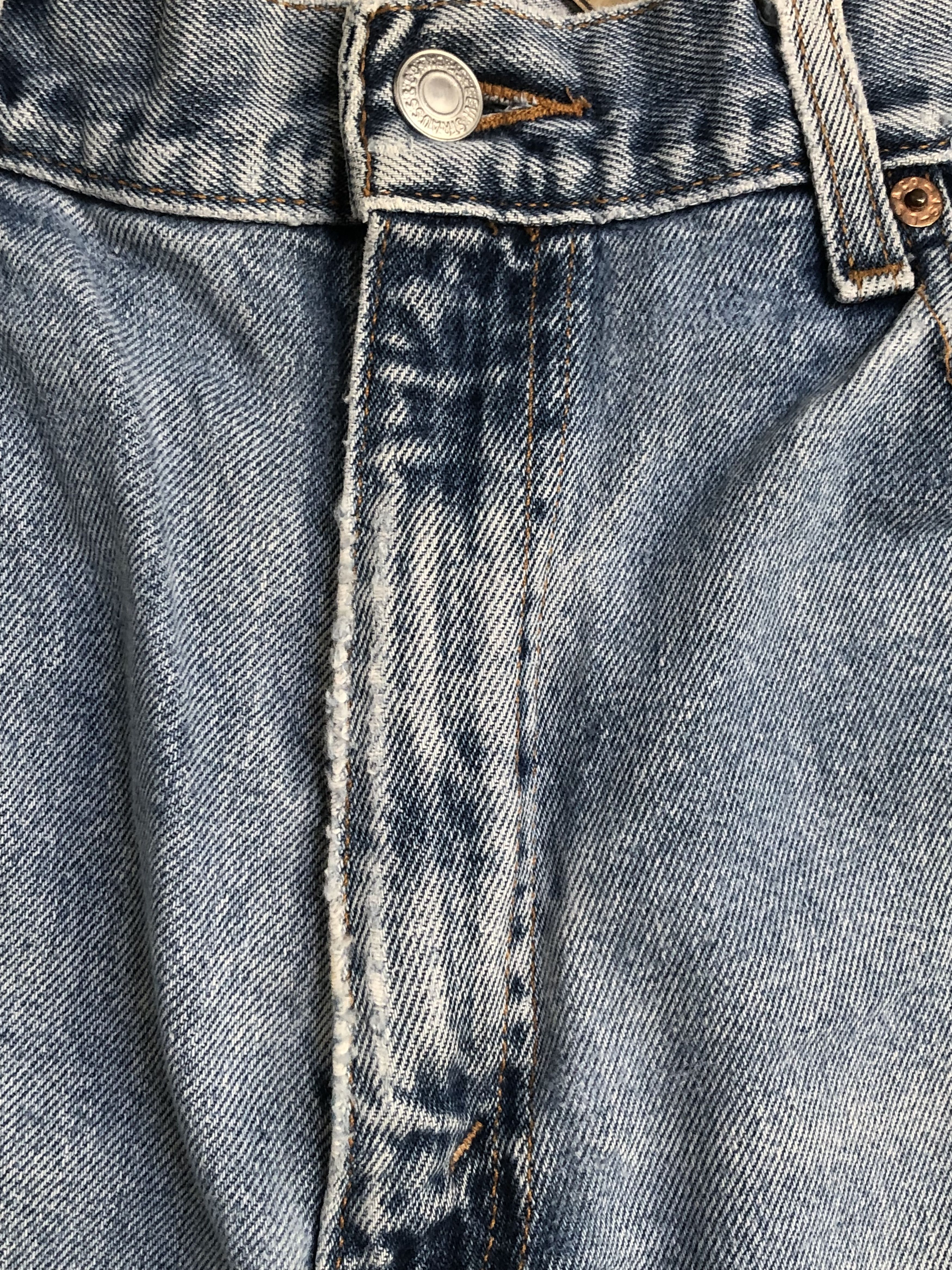 Levi's × Vintage Vintage Levi's 550 Distressed Denim Jeans L437 Size US 35 - 4 Thumbnail