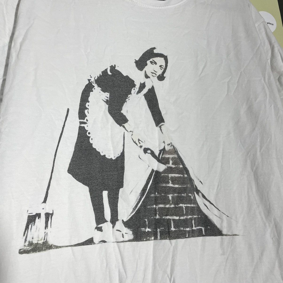 Vintage Vintage Y2K Graphic Tee Sun Faded Indie Art Print Tapered L Size US L / EU 52-54 / 3 - 6 Thumbnail