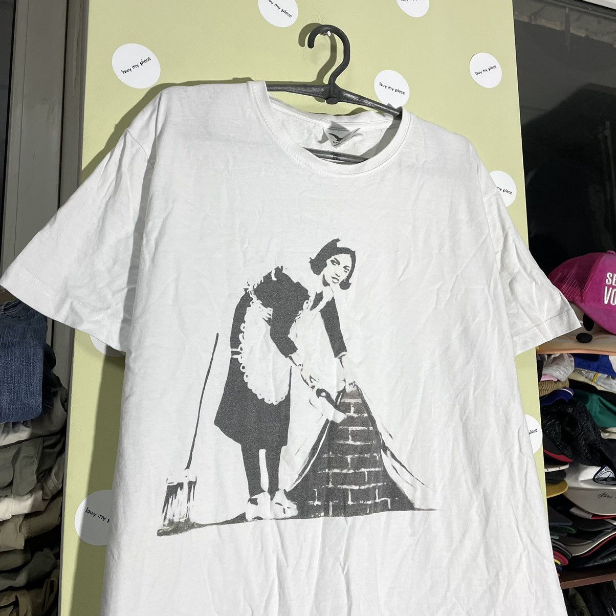 Vintage Vintage Y2K Graphic Tee Sun Faded Indie Art Print Tapered L Size US L / EU 52-54 / 3 - 4 Thumbnail