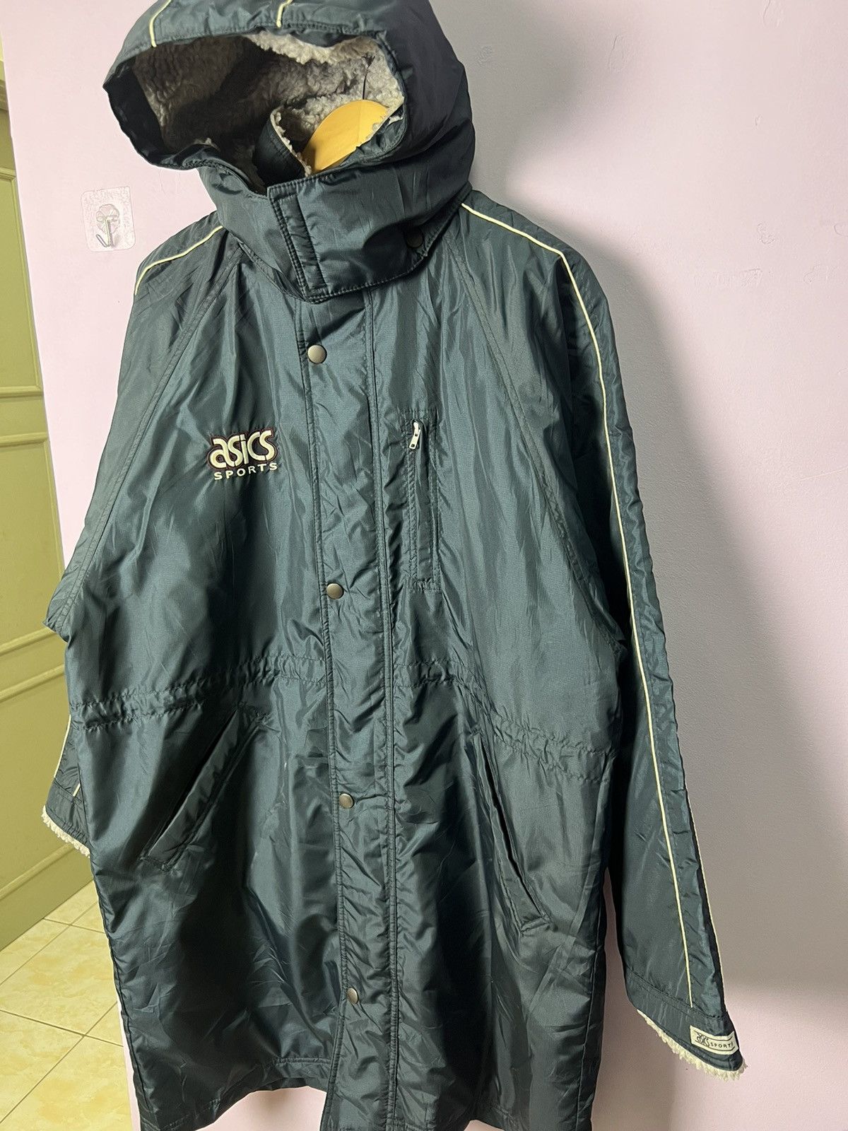 Asics 🔥ASICS Sports Long Quilted Jacket Size US L / EU 52-54 / 3 - 4 Thumbnail
