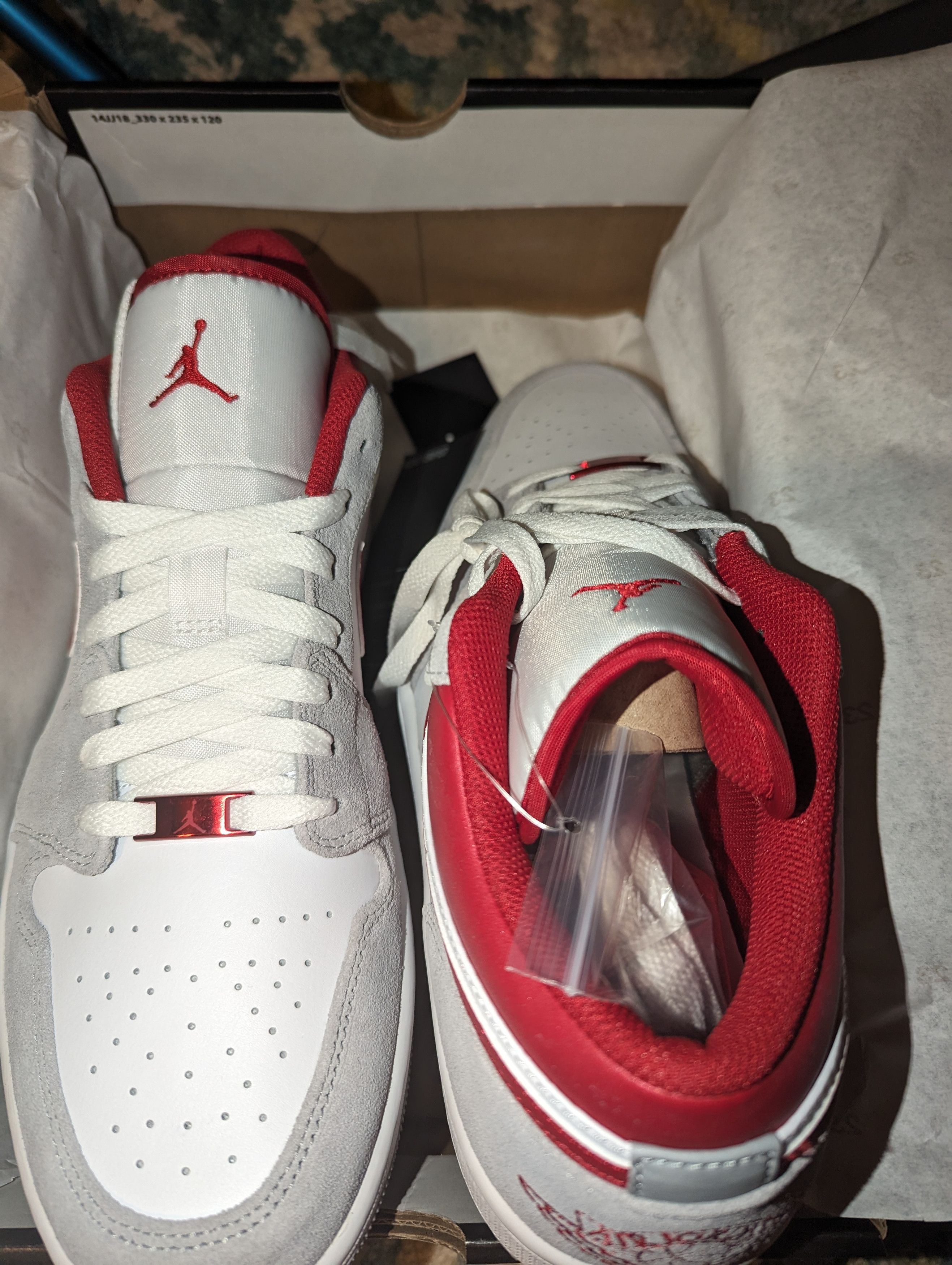 image of Jordan Nike Air Jordan 1 Low Se Shoes in Light Smoke Grey Gym Red, Men's (Size 12)