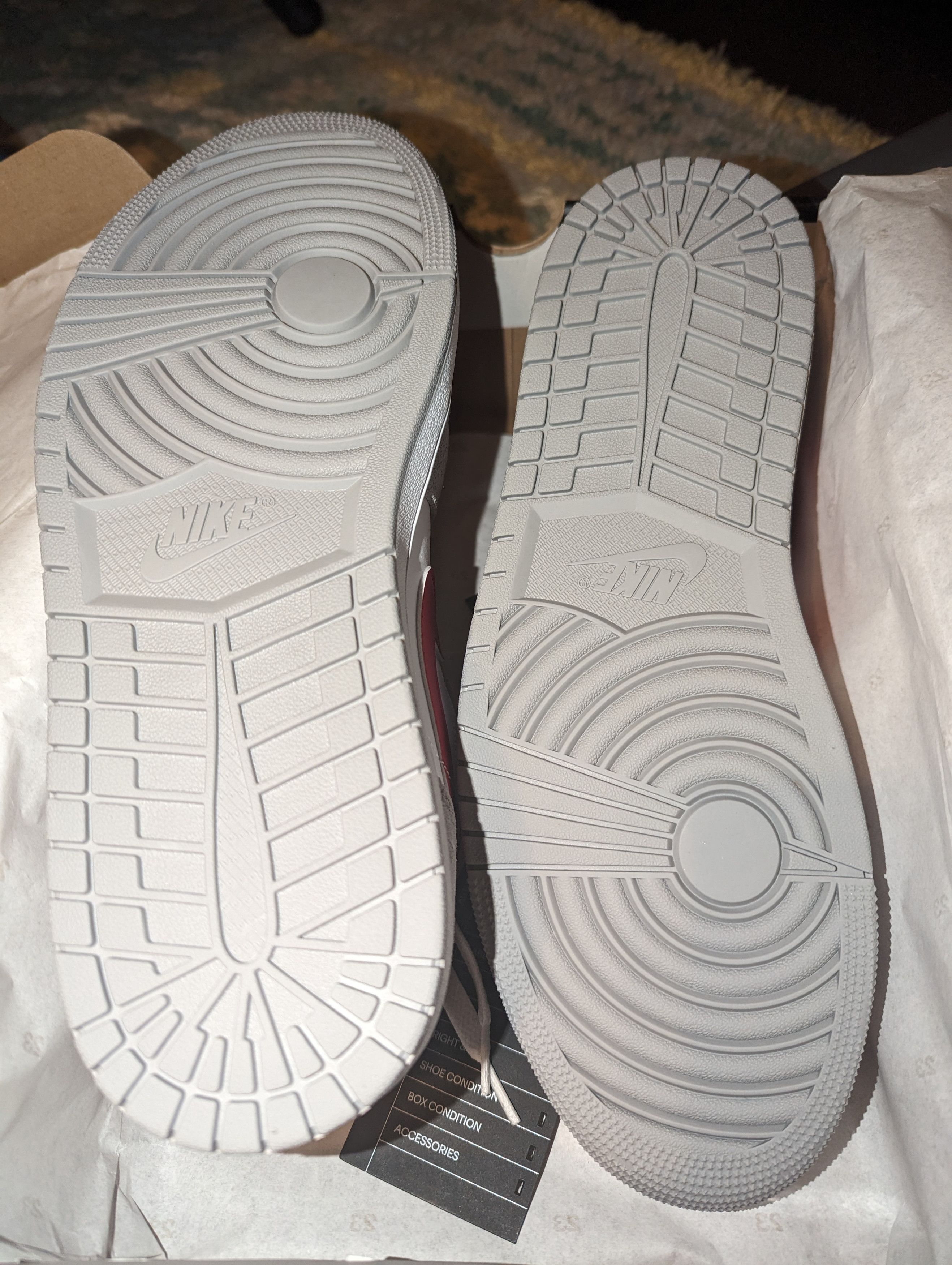 Jordan Brand Air Jordan 1 Low SE Size US 12 / EU 45 - 3 Thumbnail