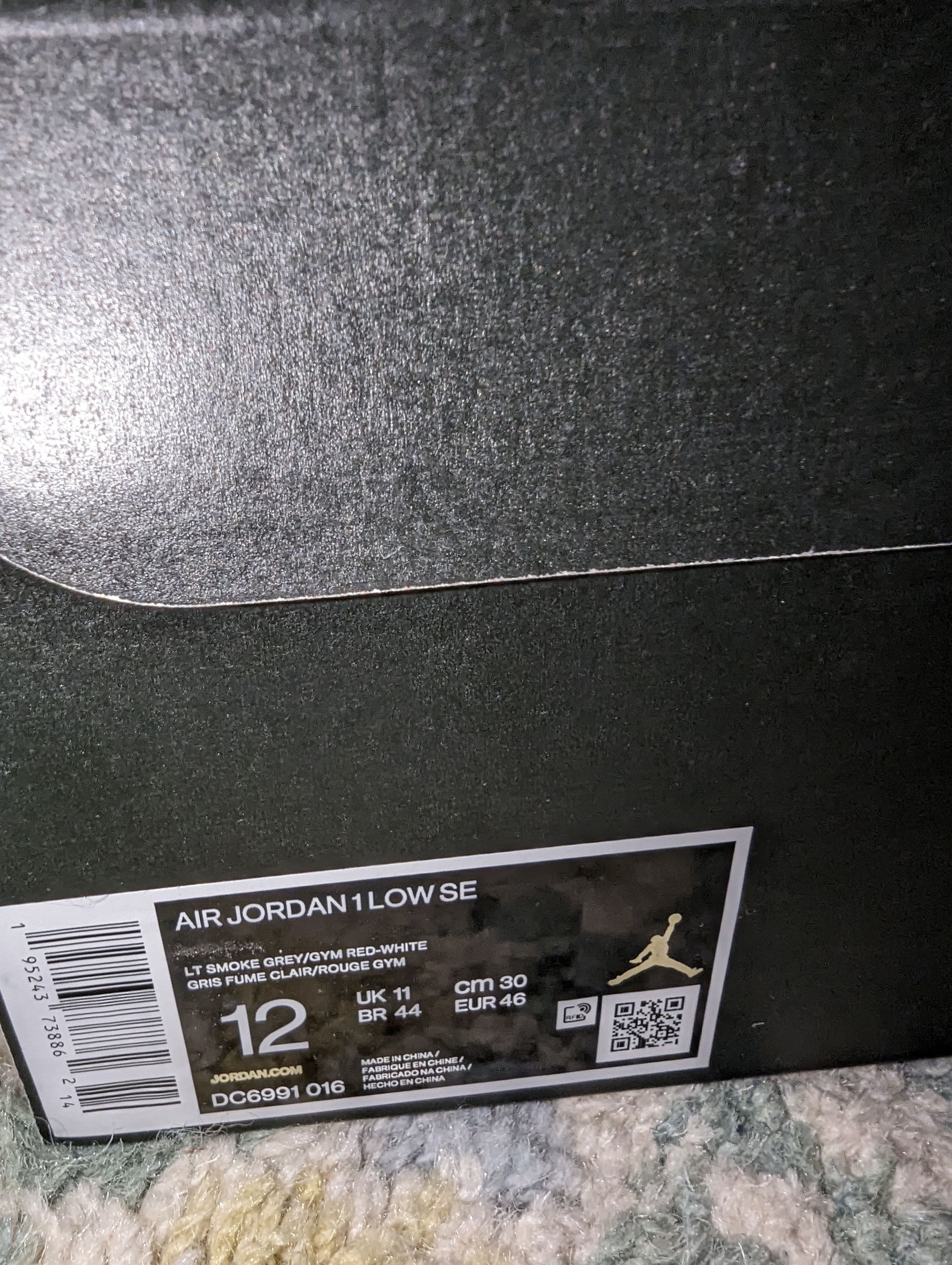 Jordan Brand Air Jordan 1 Low SE Size US 12 / EU 45 - 6 Thumbnail