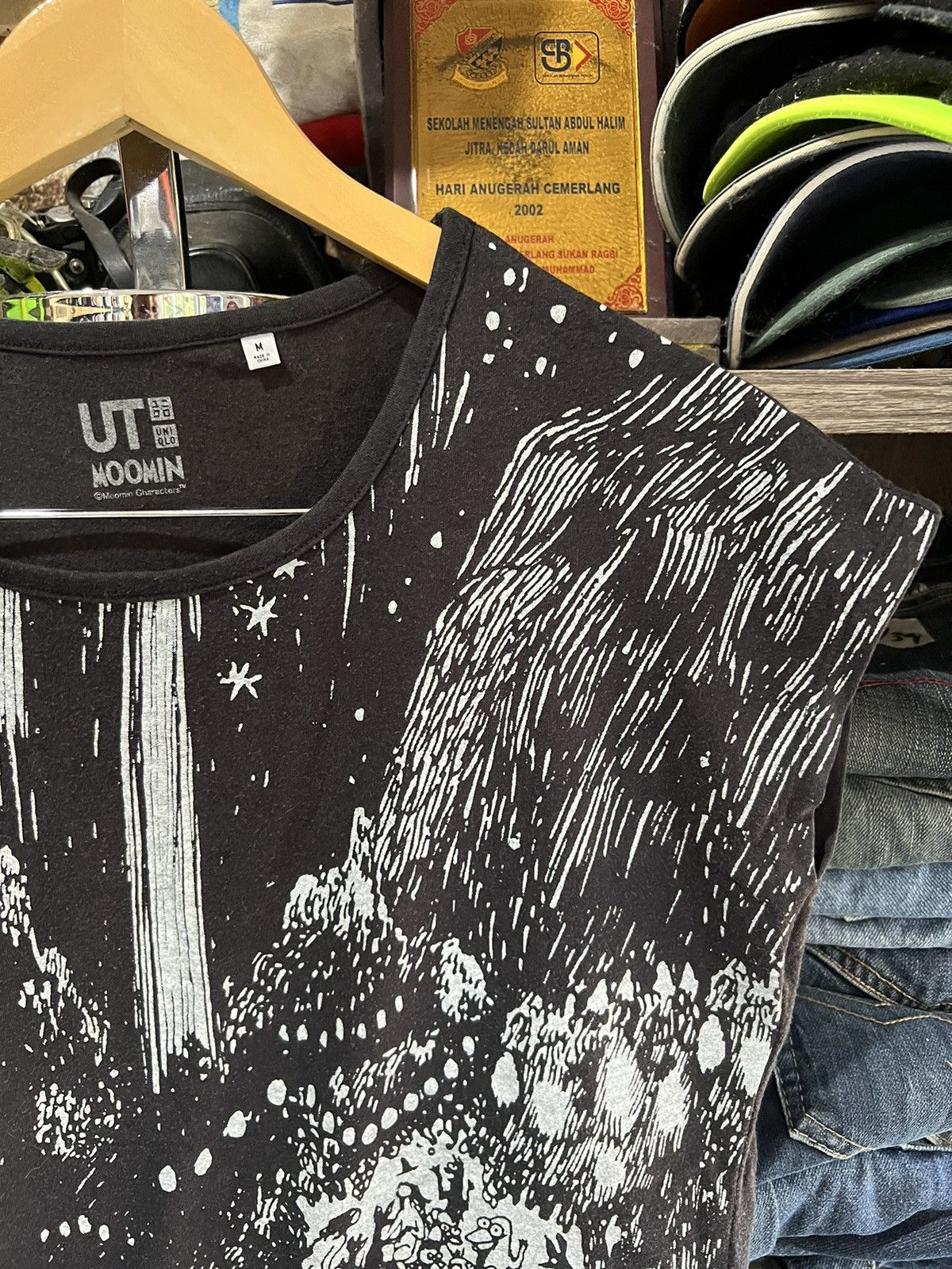 Cartoon Network × Uniqlo 🔥Uniqlo UT Moomin Characters Sleeveless Size M / US 6-8 / IT 42-44 - 5 Thumbnail