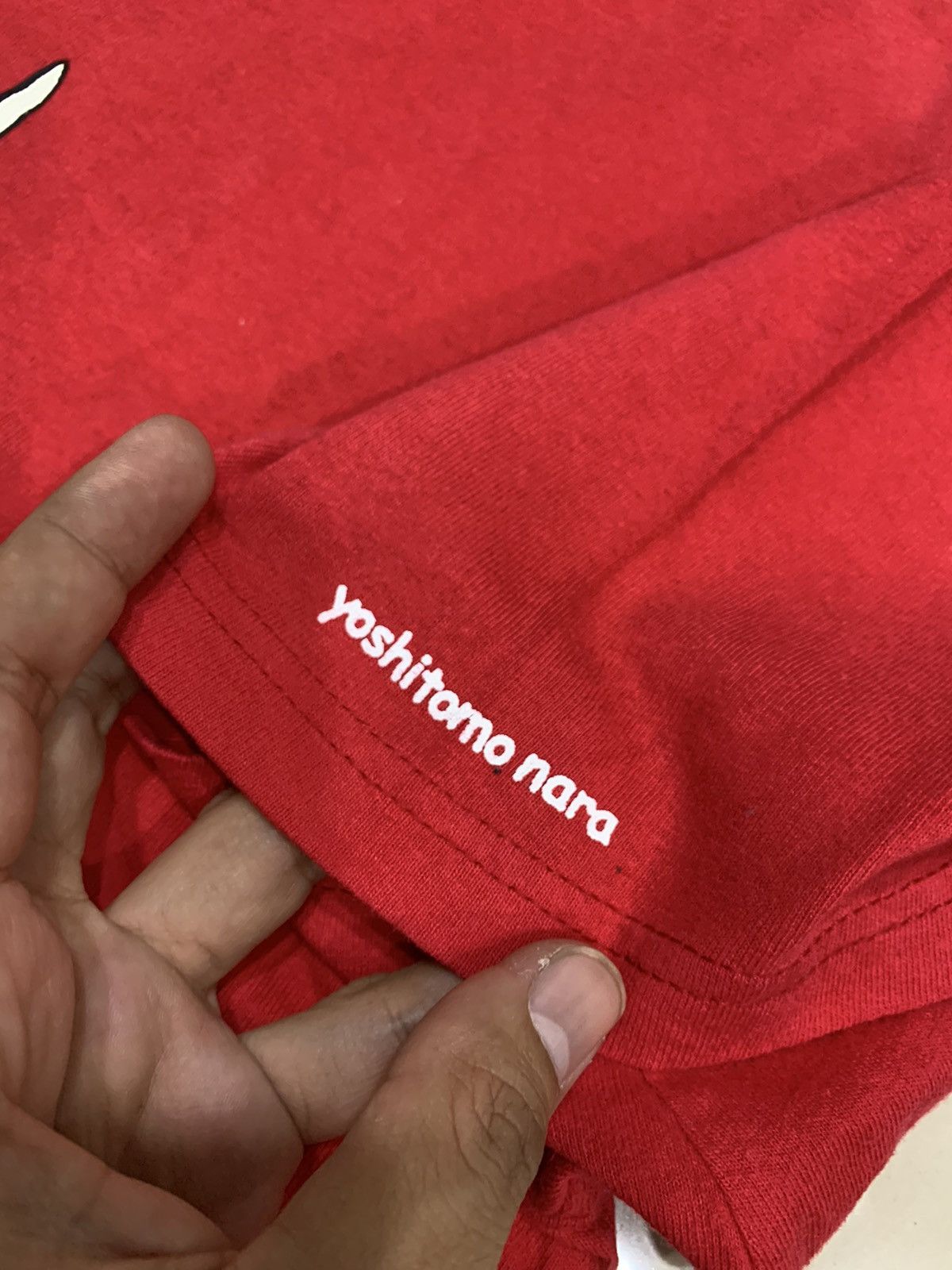 Japanese Brand × Vintage VINTAGE YOSHITOMO NARA RED COOL DOG MOMA CIRCA 2001 Size US M / EU 48-50 / 2 - 5 Thumbnail