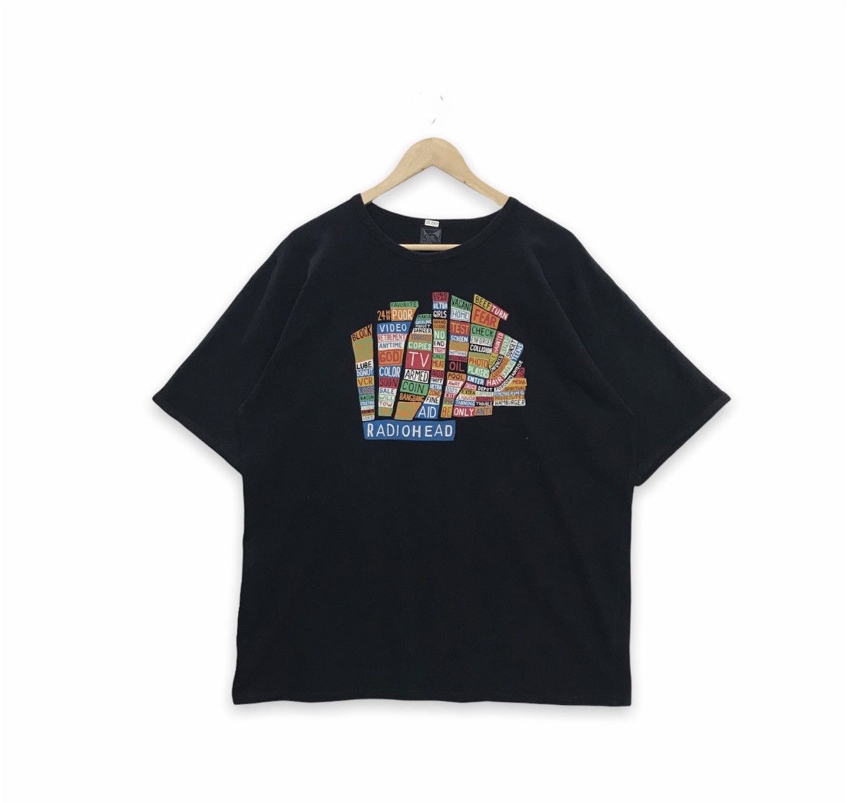 Band Tees × Vintage Rare!! Vintage Radiohead Hail To The Thief Album Tee Size US XL / EU 56 / 4 - 1 Thumbnail