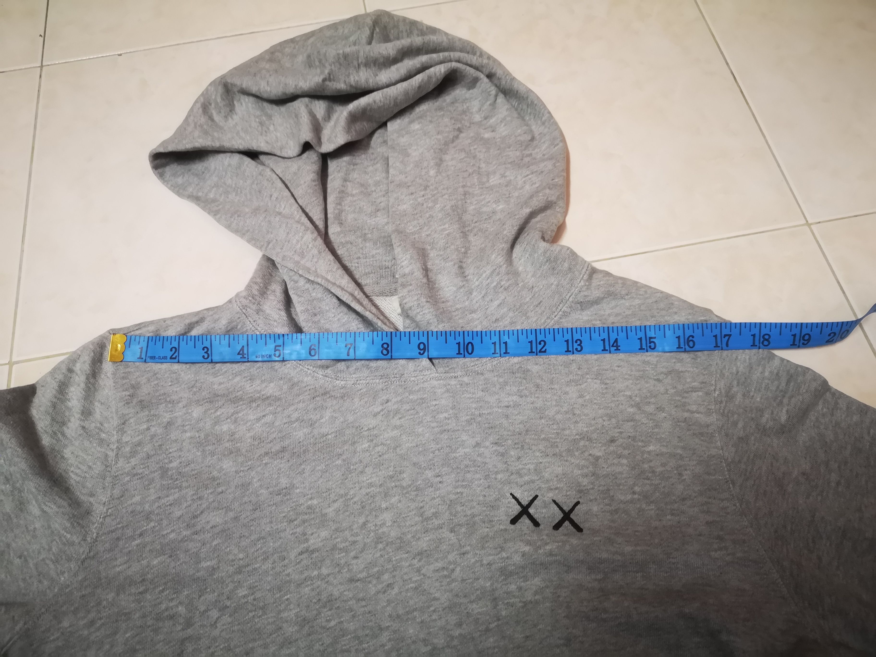 Kaws × Uniqlo Kaws X Sesame Street by Uniqlo Hoodie Size US L / EU 52-54 / 3 - 12 Thumbnail