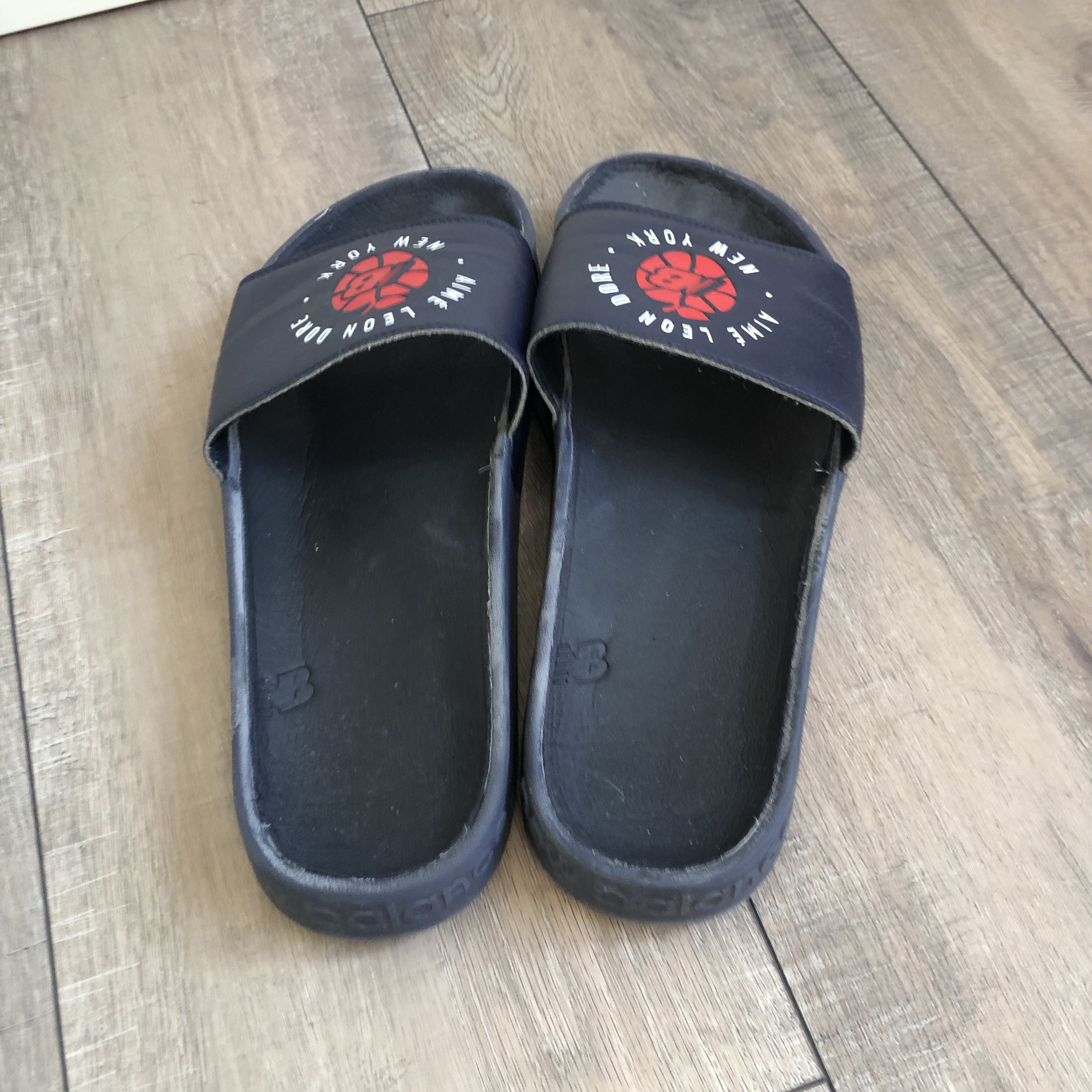 Aime Leon Dore × New Balance Aime Leon Dore x New Balance Slides Size US 12 / EU 45 - 2 Thumbnail