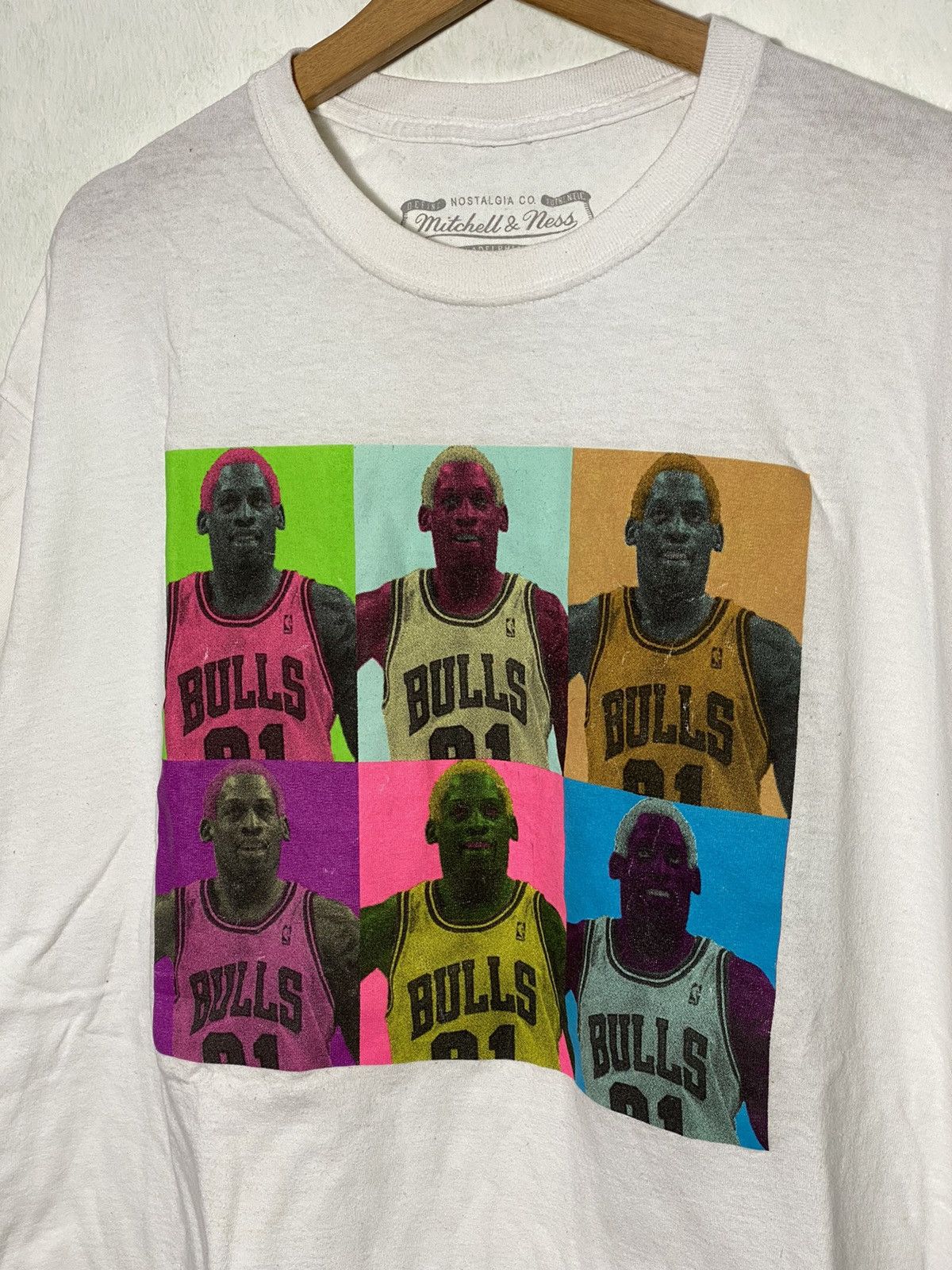 NBA Vintage Dennis Rodman Tees / Tupac Sade Travis Scott Eminem Size US XL / EU 56 / 4 - 3 Thumbnail