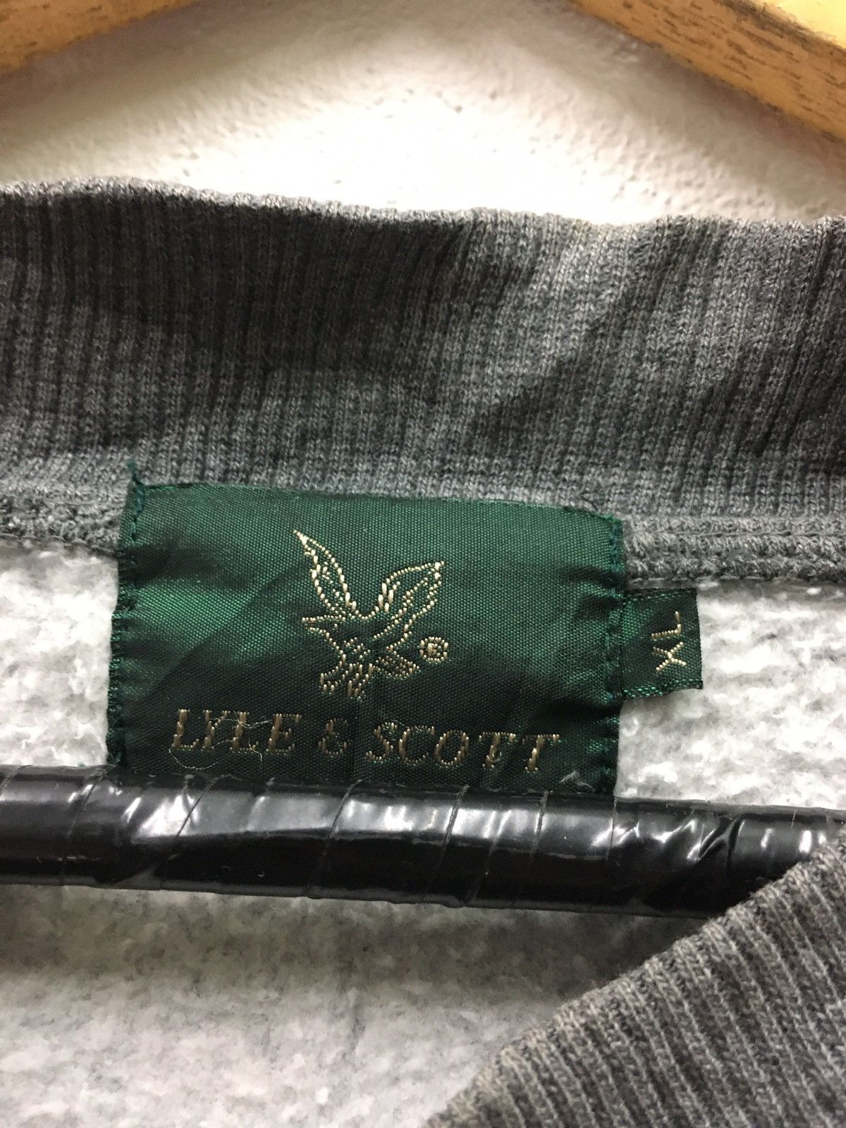 Japanese Brand × Lyle & Scott Vintage Lyle&Scott Embroidery Logo Sweatshirt Size US L / EU 52-54 / 3 - 7 Thumbnail