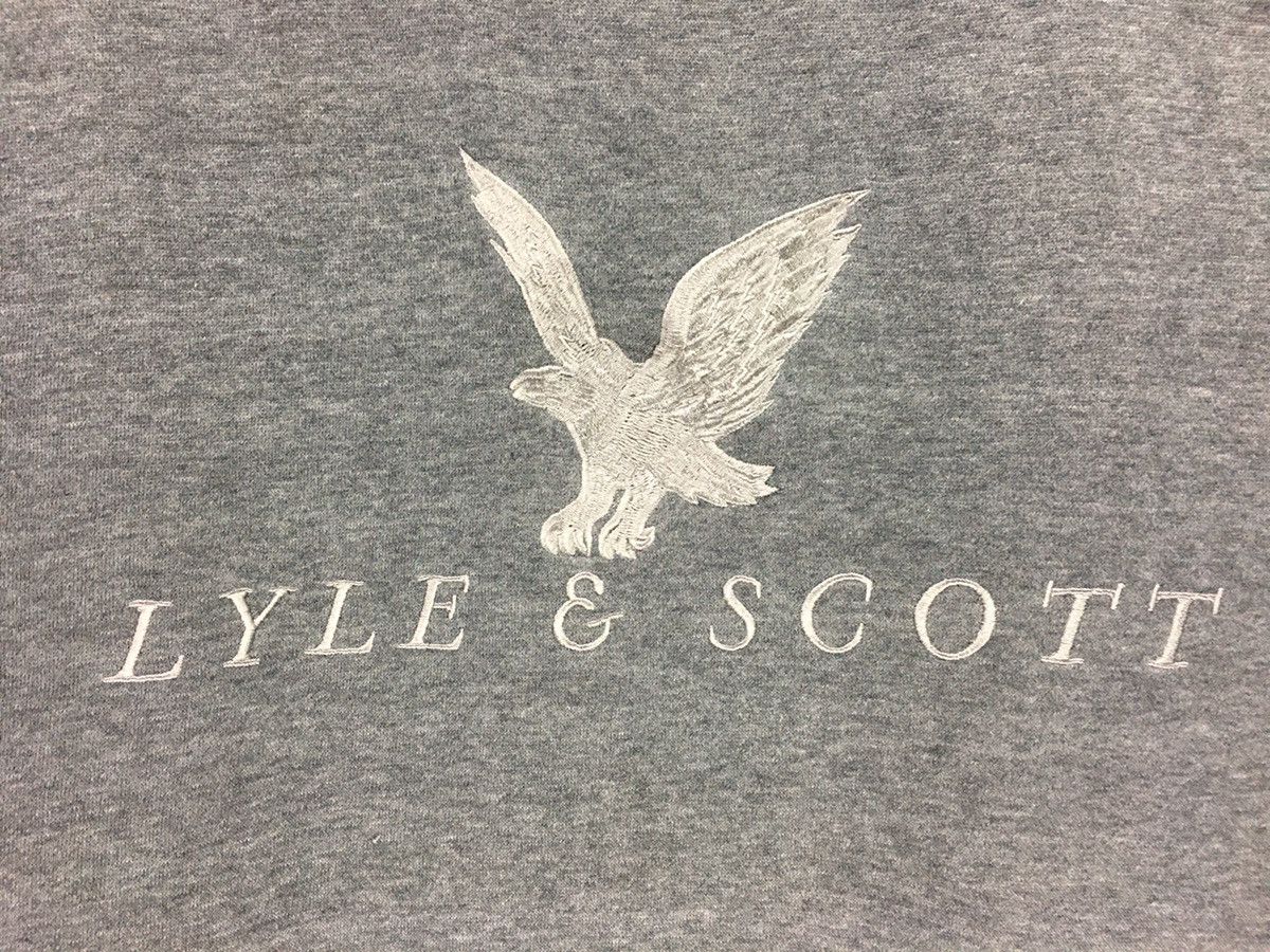 Japanese Brand × Lyle & Scott Vintage Lyle&Scott Embroidery Logo Sweatshirt Size US L / EU 52-54 / 3 - 3 Thumbnail