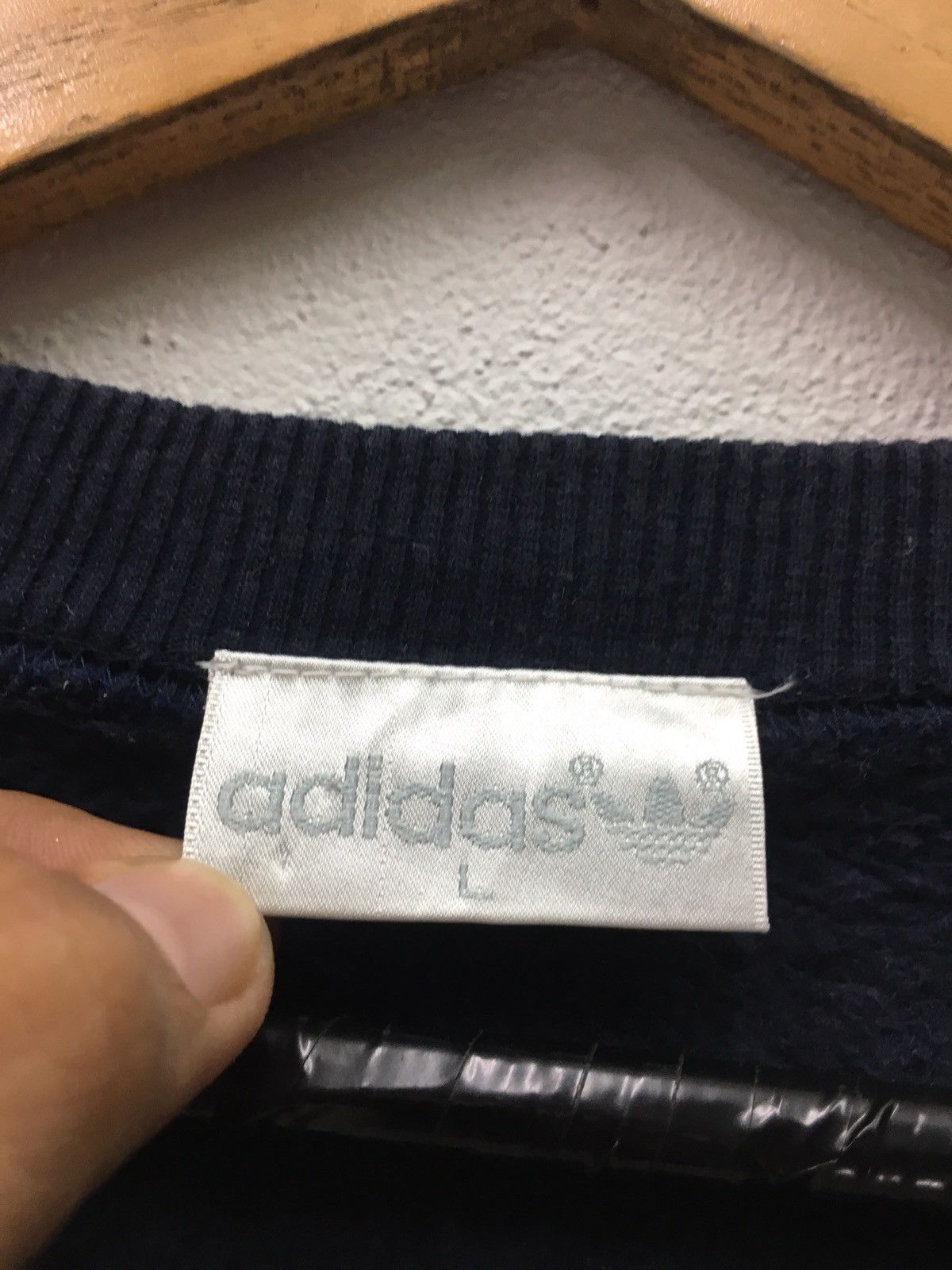 Adidas × Vintage Vintage Adidas Big Logo Sweatshirt Size US M / EU 48-50 / 2 - 7 Thumbnail