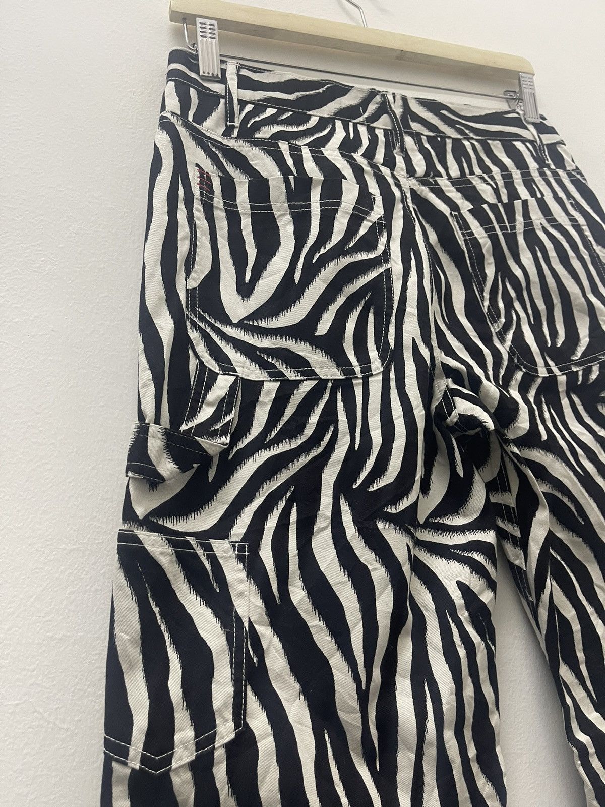 Bdg Rare BDG Urban Outfitters Zebra Size US 26 / EU 42 - 3 Thumbnail