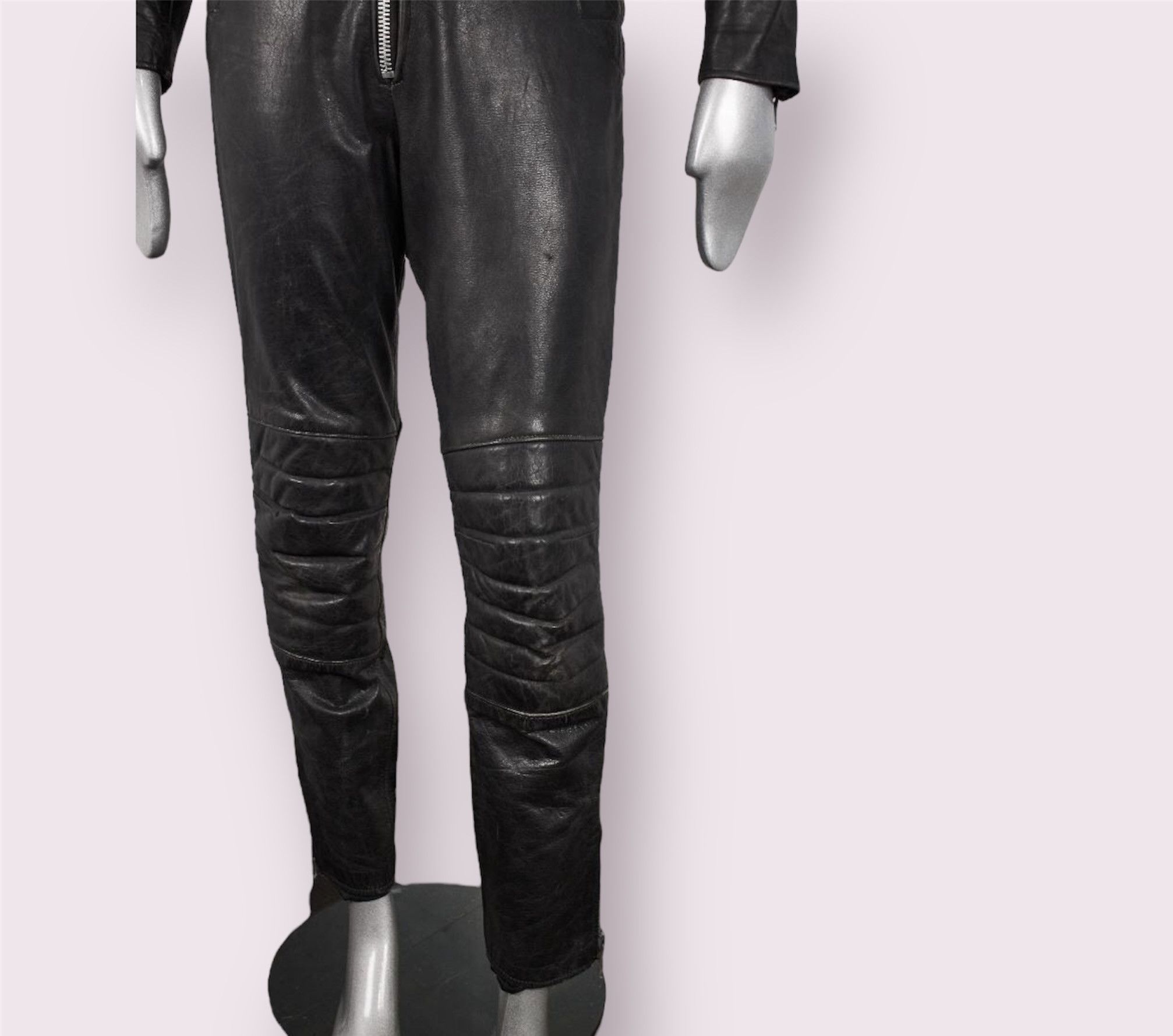 Vintage 70s One Piece Distressed Leather Motorcycle Racing Suit Size US M / EU 48-50 / 2 - 8 Thumbnail
