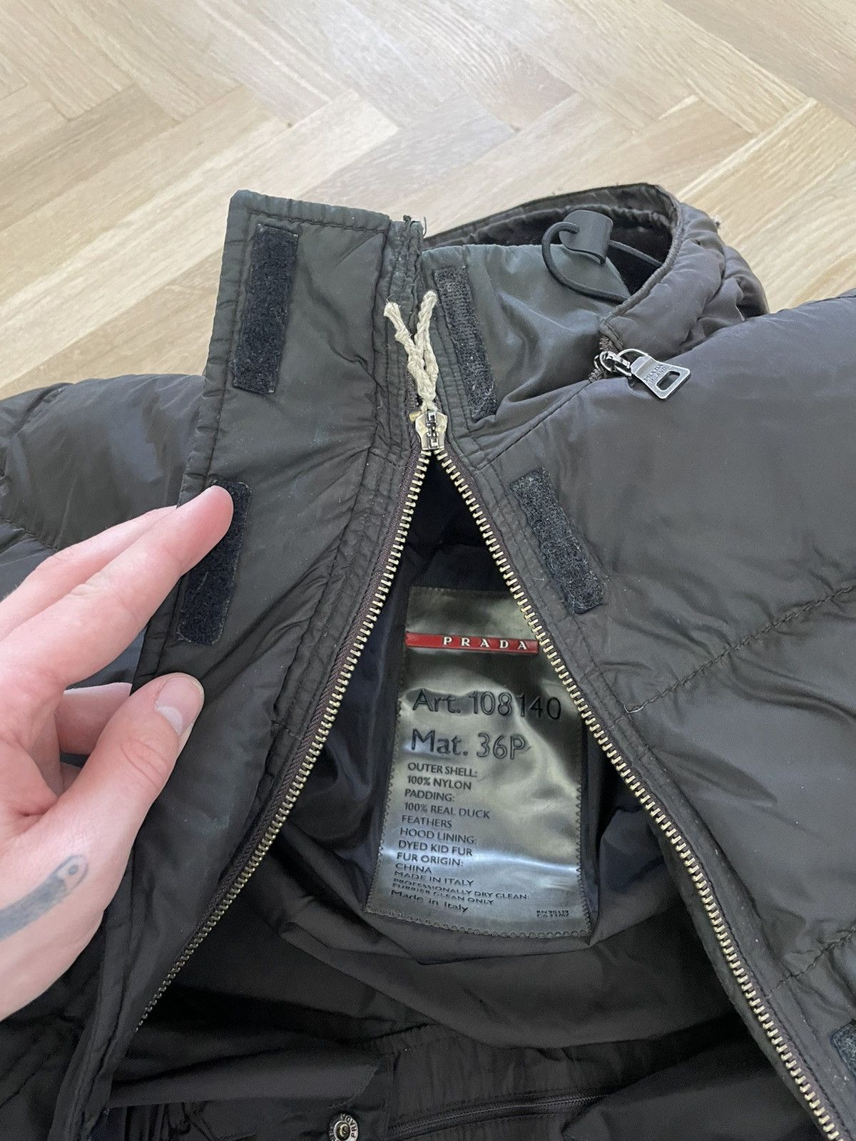 Prada Prada Vintage Long Puffer Jacket Red Tab Woman Brown Hype Size S / US 4 / IT 40 - 17 Thumbnail