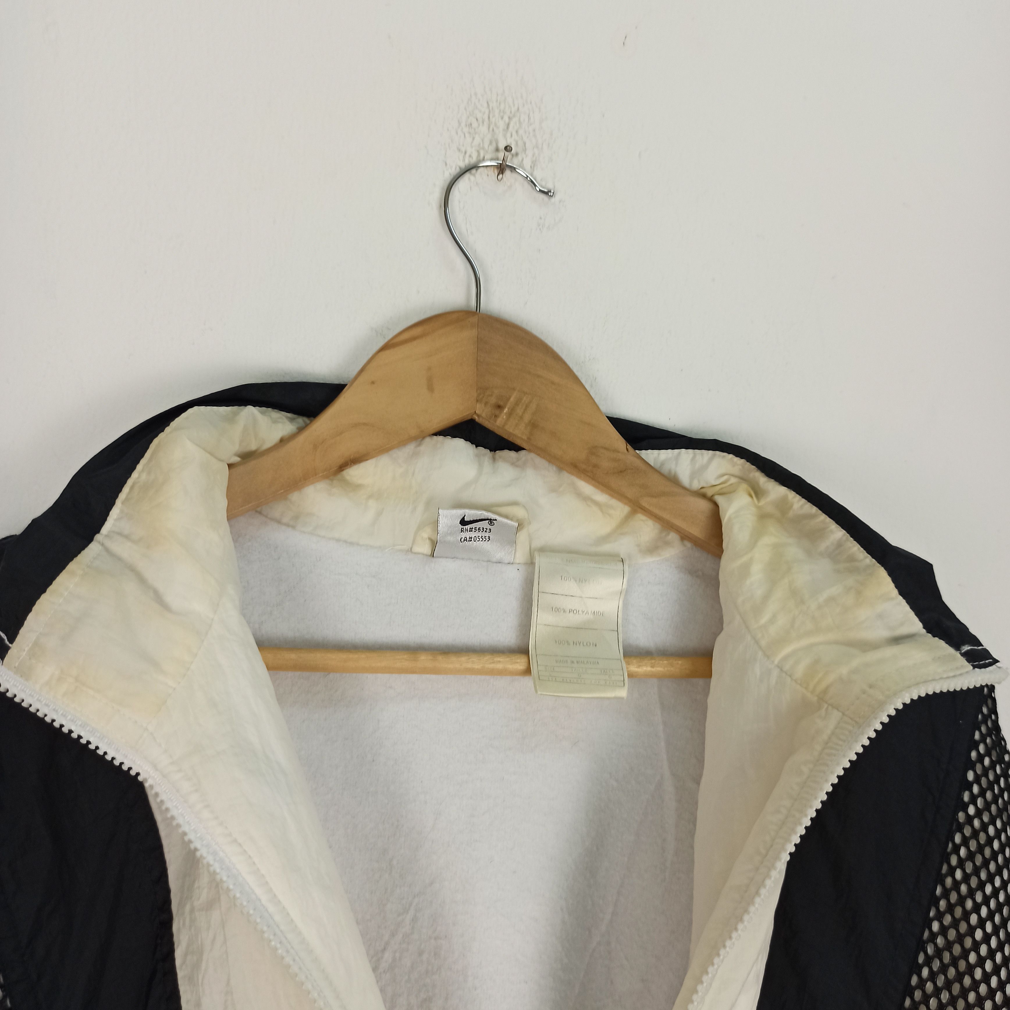 Nike 🔥 Vintage🔥 90s Nike Big Logo Windbreaker Jacket Size US L / EU 52-54 / 3 - 10 Thumbnail