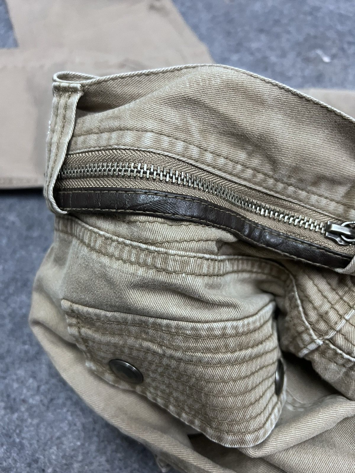 Japanese Brand Japanese Brand Semantic Desing Bushpant Trauser Pants Size US 30 / EU 46 - 9 Thumbnail
