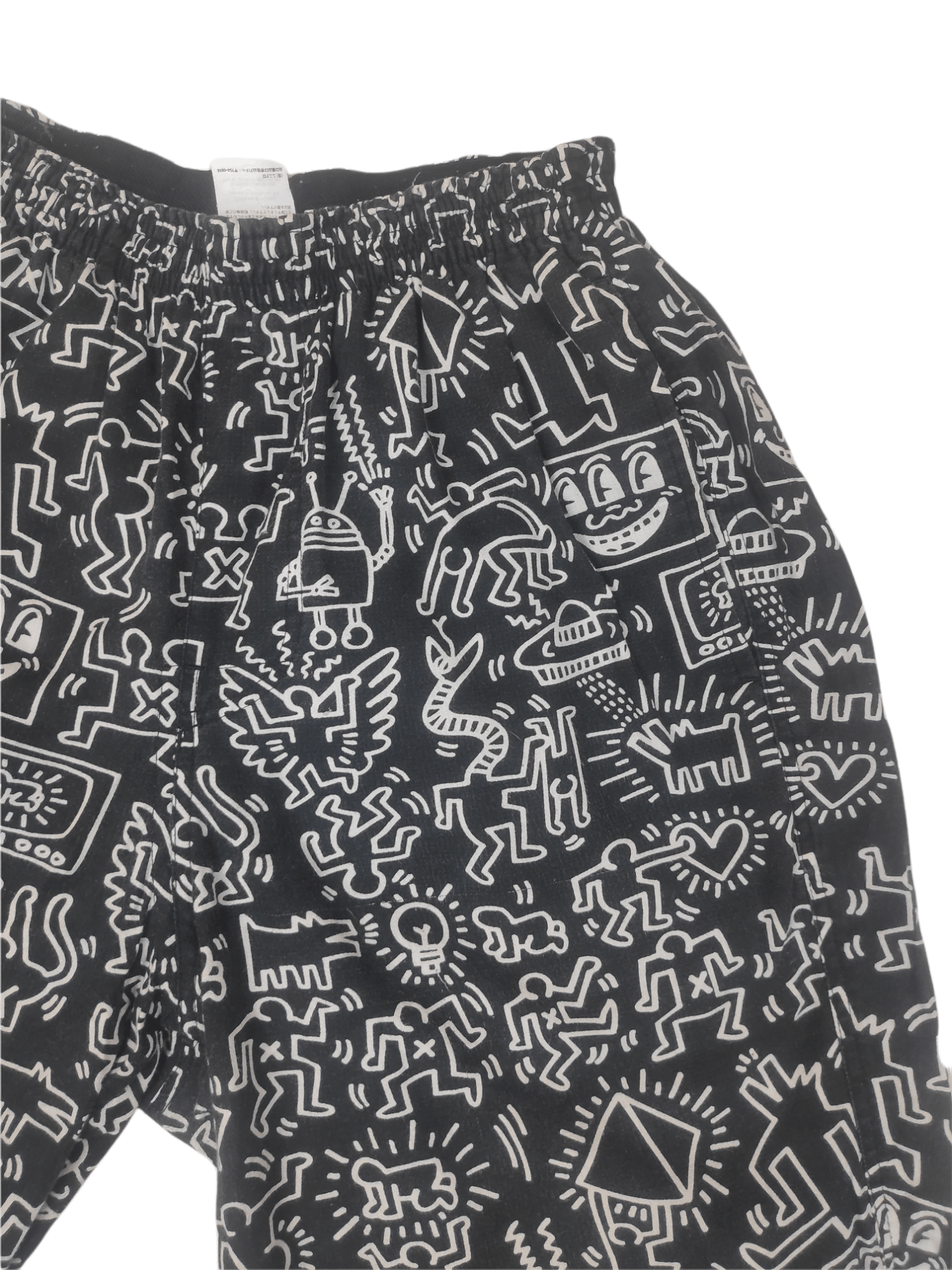 Japanese Brand Rare Keith Haring x Uniqlo Pop Art Short Pants Full Print Size US 28 / EU 44 - 3 Thumbnail